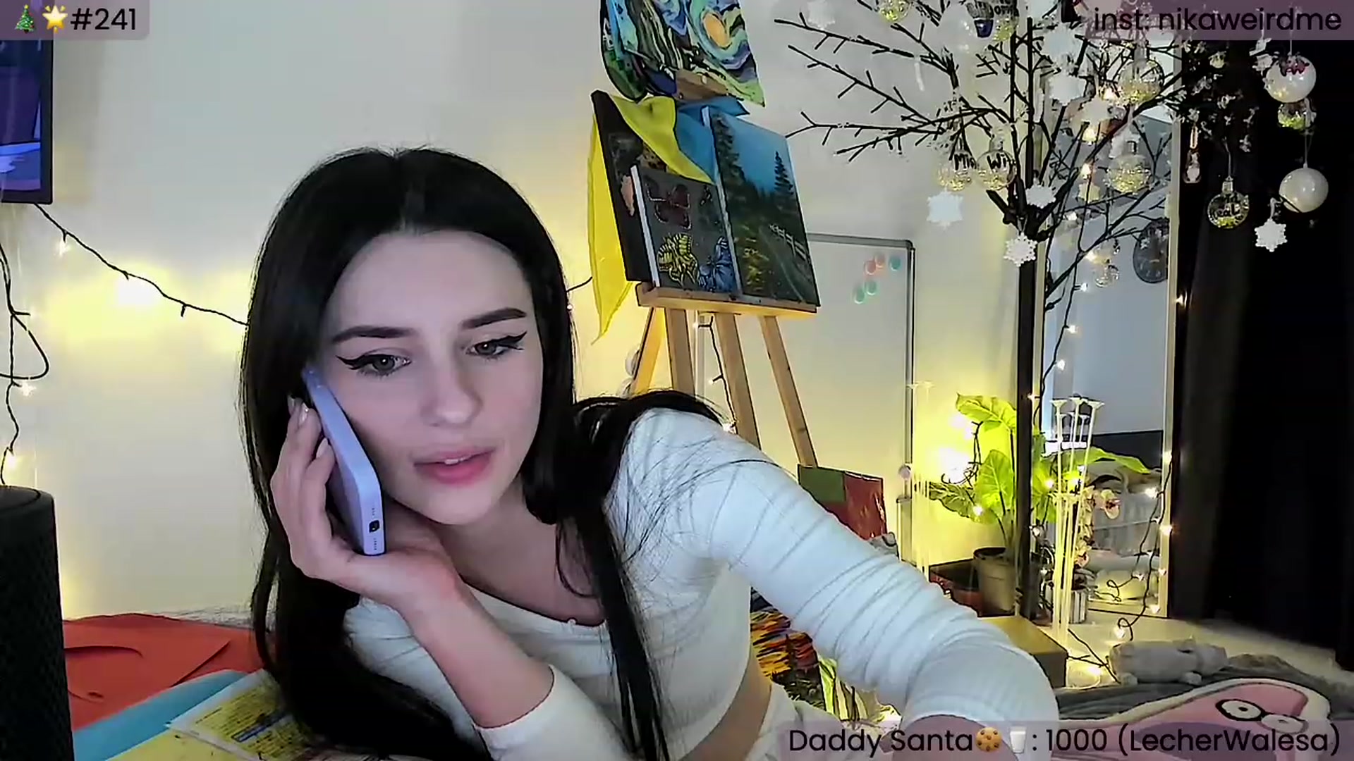 Gallery image thumbnail from WeirdMe's myfreecams stream on, 01/27/2024, 16:26 image 16 of 20