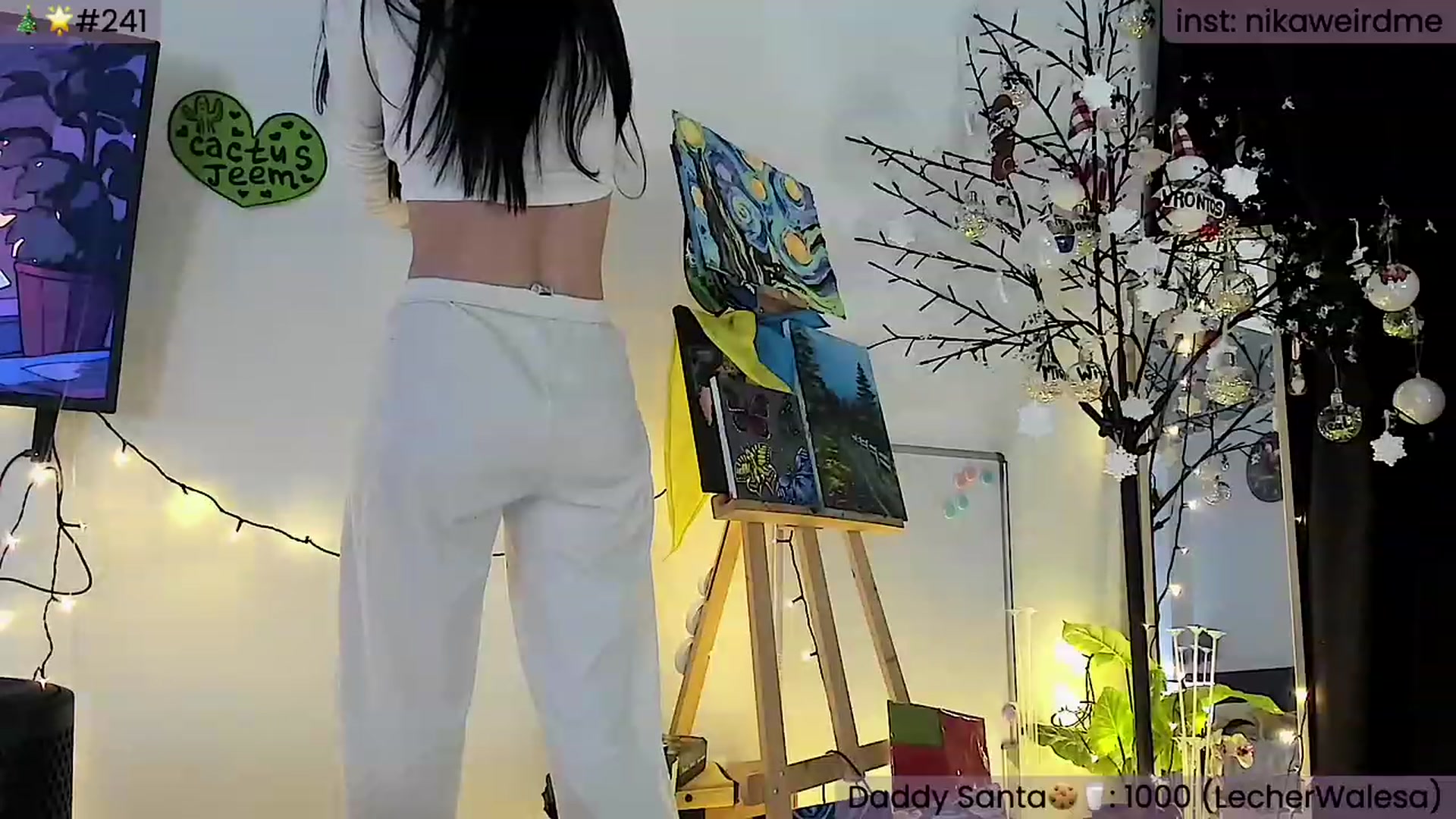 Gallery image thumbnail from WeirdMe's myfreecams stream on, 01/27/2024, 16:26 image 18 of 20