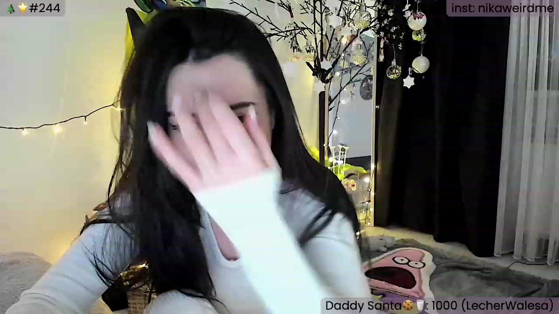 Gallery image thumbnail from WeirdMe's myfreecams stream on, 01/27/2024, 16:26 image 4 of 20