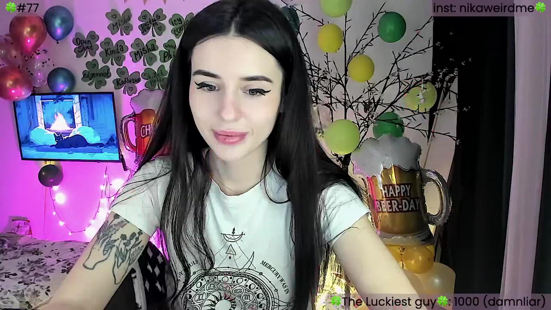 Gallery image thumbnail from WeirdMe's myfreecams stream on, 03/19/2024, 18:48 image 15 of 20