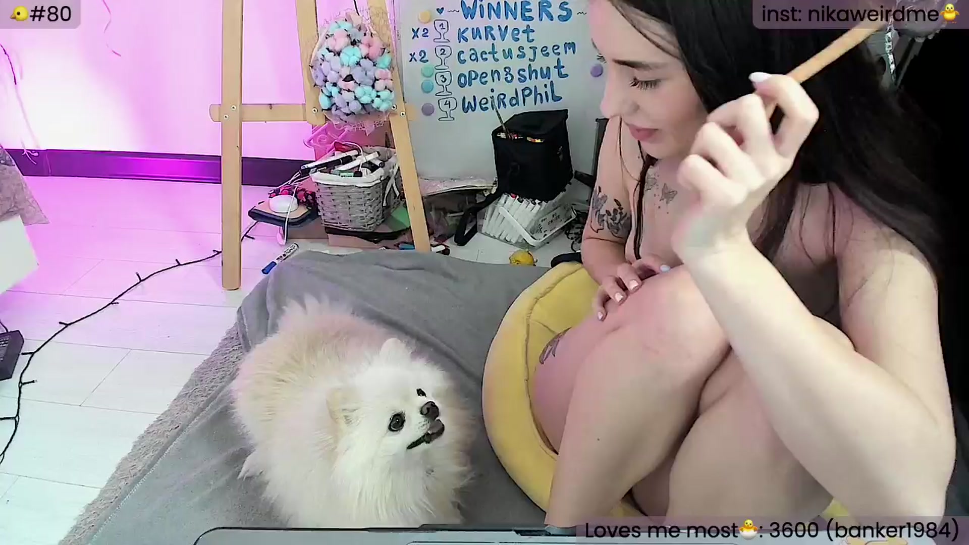 Gallery image thumbnail from WeirdMe's myfreecams stream on, 03/24/2024, 15:32 image 8 of 20