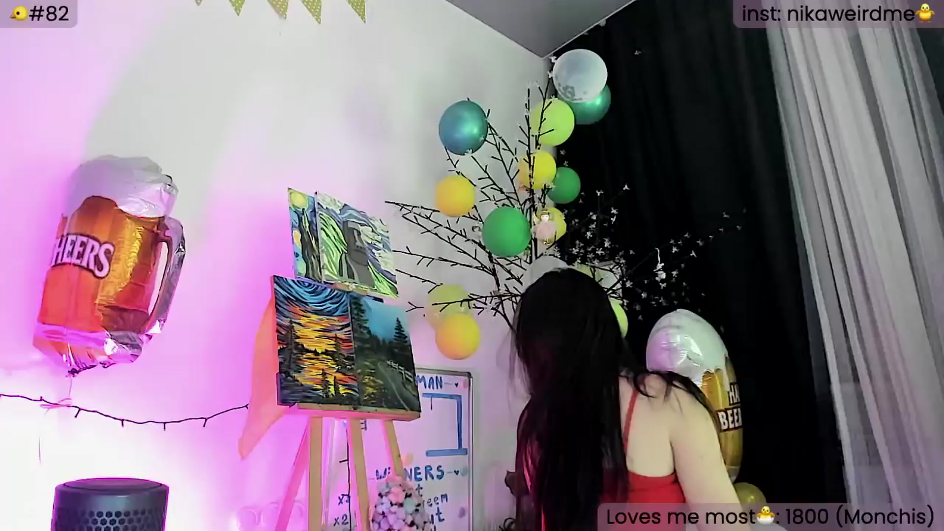 Gallery image thumbnail from WeirdMe's myfreecams stream on, 03/27/2024, 18:05 image 10 of 20