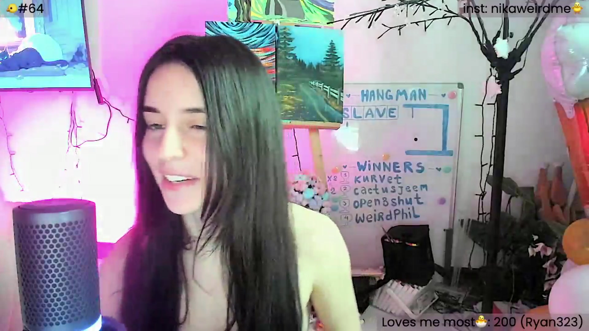 Gallery image thumbnail from WeirdMe's myfreecams stream on, 03/31/2024, 16:07 image 20 of 20