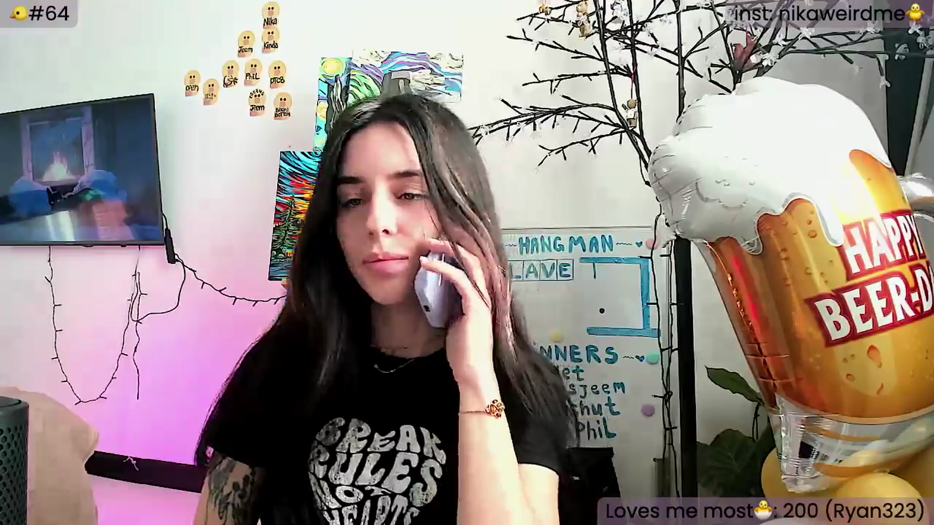 Gallery image thumbnail from WeirdMe's myfreecams stream on, 03/31/2024, 16:07 image 11 of 20