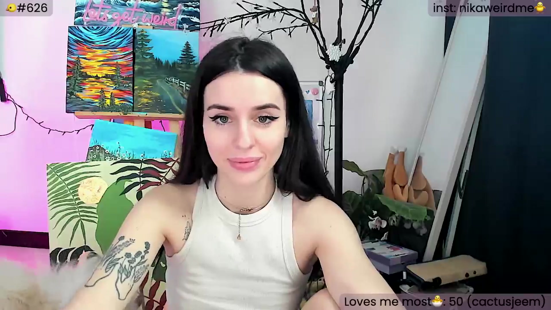 Gallery image thumbnail from WeirdMe's myfreecams stream on, 04/06/2024, 09:08 image 5 of 20
