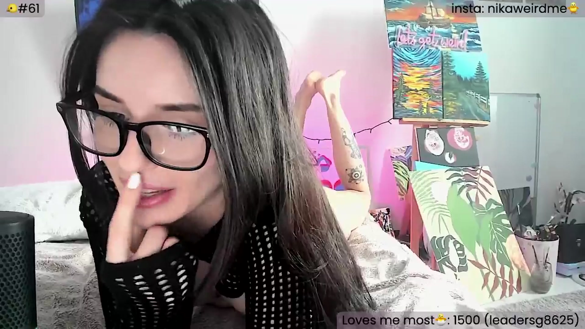 Gallery image thumbnail from WeirdMe's myfreecams stream on, 05/11/2024, 11:29 image 11 of 20