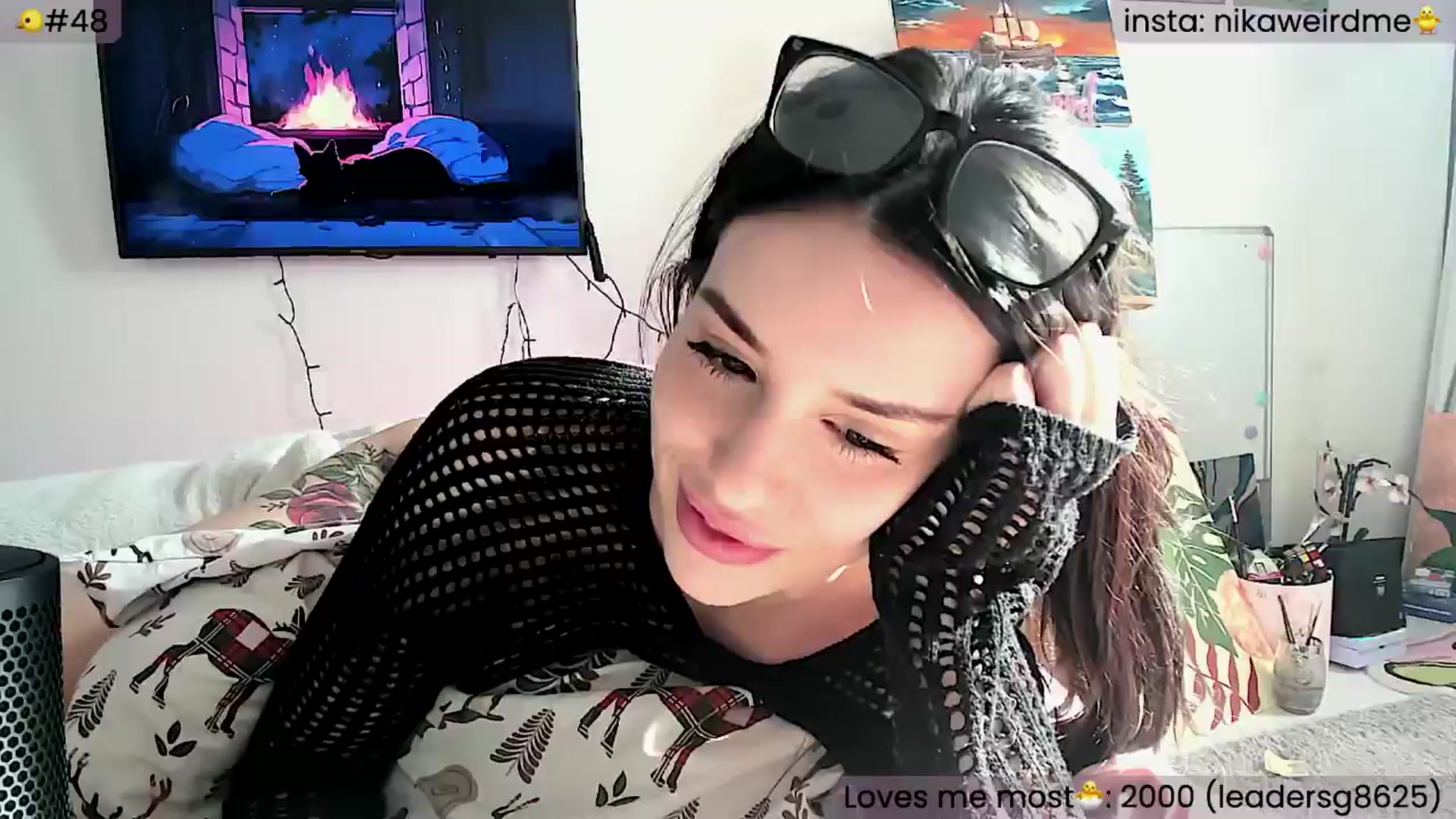 Gallery image thumbnail from WeirdMe's myfreecams stream on, 05/11/2024, 14:47 image 14 of 20