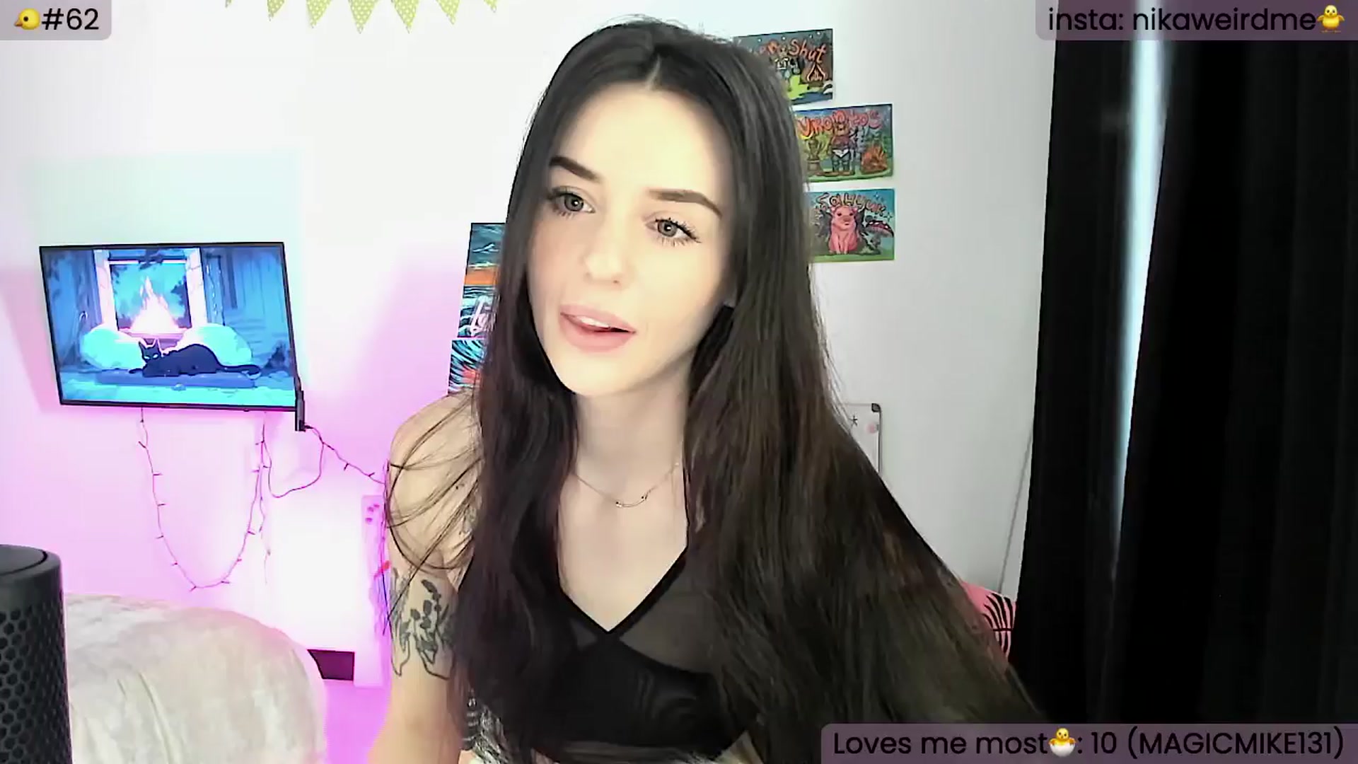 Gallery image thumbnail from WeirdMe's myfreecams stream on, 05/18/2024, 08:43 image 1 of 20