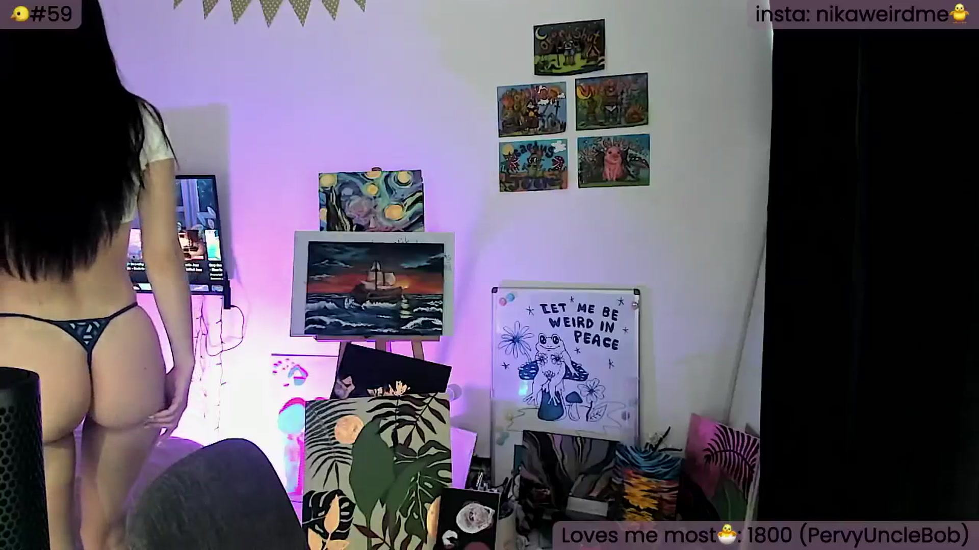 Gallery image thumbnail from WeirdMe's myfreecams stream on, 05/22/2024, 11:05 image 14 of 20