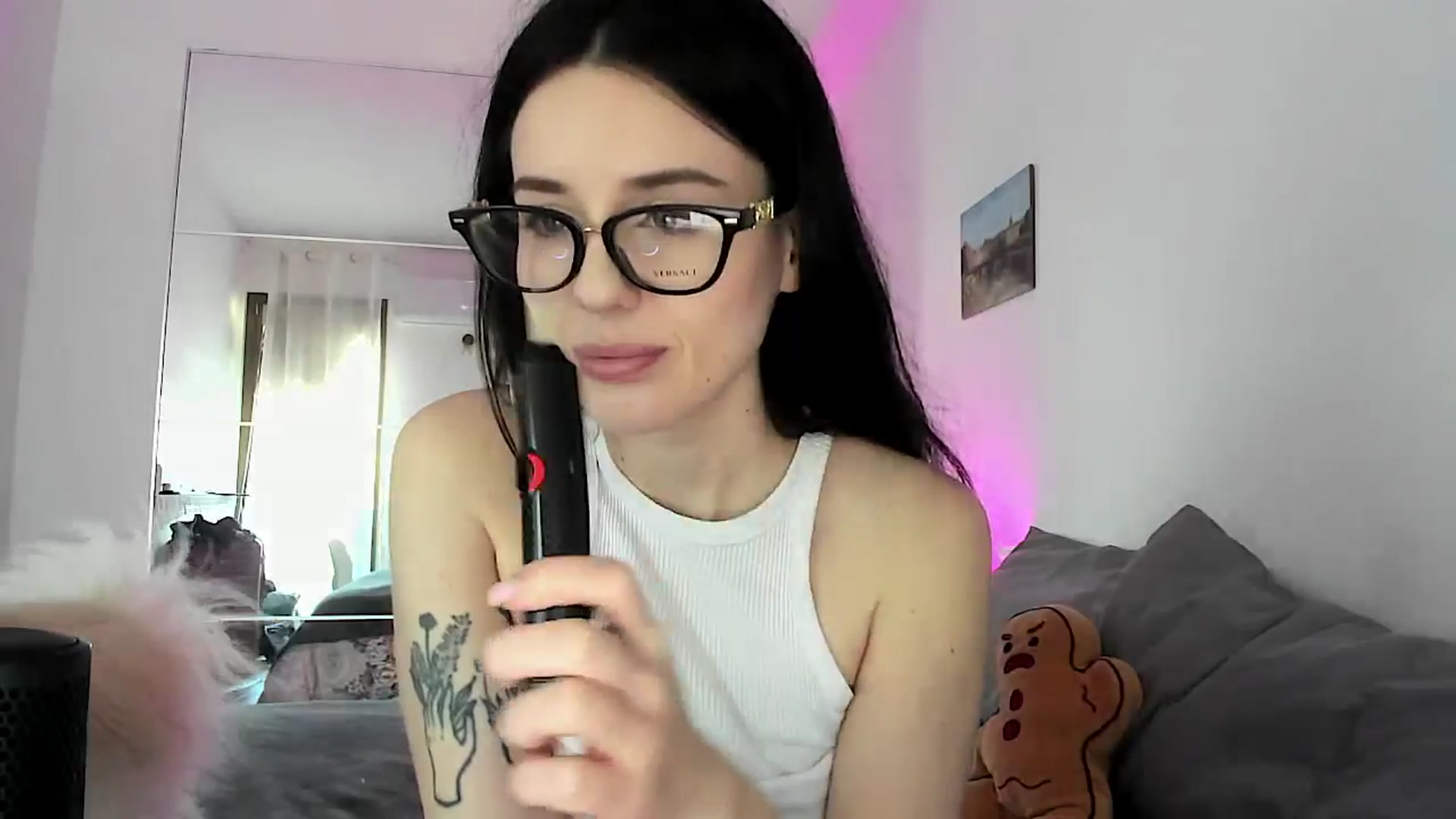 Gallery image thumbnail from WeirdMe's myfreecams stream on, 01/26/2025, 14:15 image 4 of 20