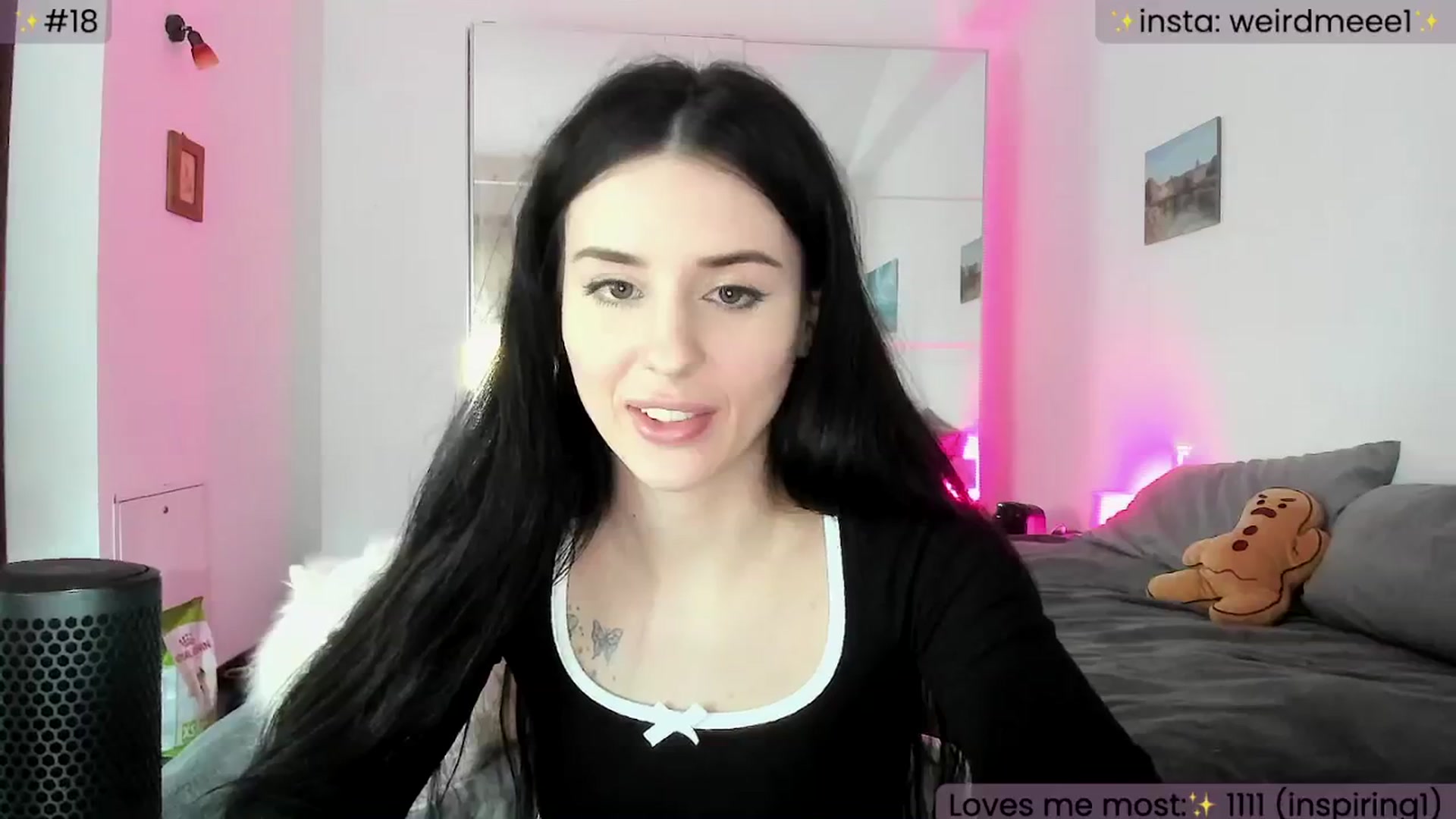 Gallery image thumbnail from WeirdMe's myfreecams stream on, 01/28/2025, 14:45 image 6 of 20
