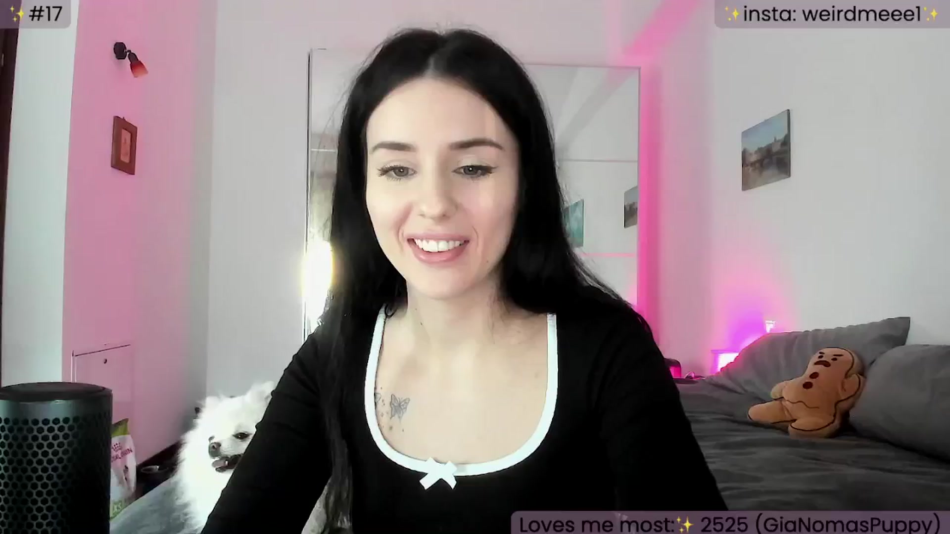 Gallery image thumbnail from WeirdMe's myfreecams stream on, 01/28/2025, 14:45 image 10 of 20