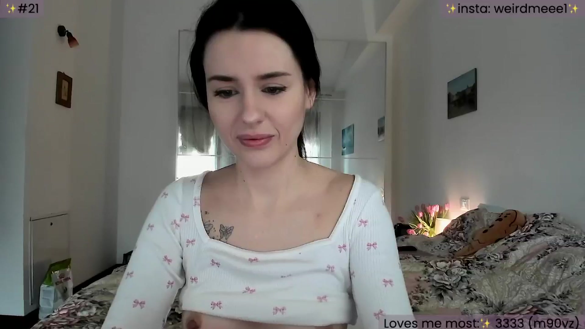Gallery image thumbnail from WeirdMe's myfreecams stream on, 02/01/2025, 09:05 image 4 of 20