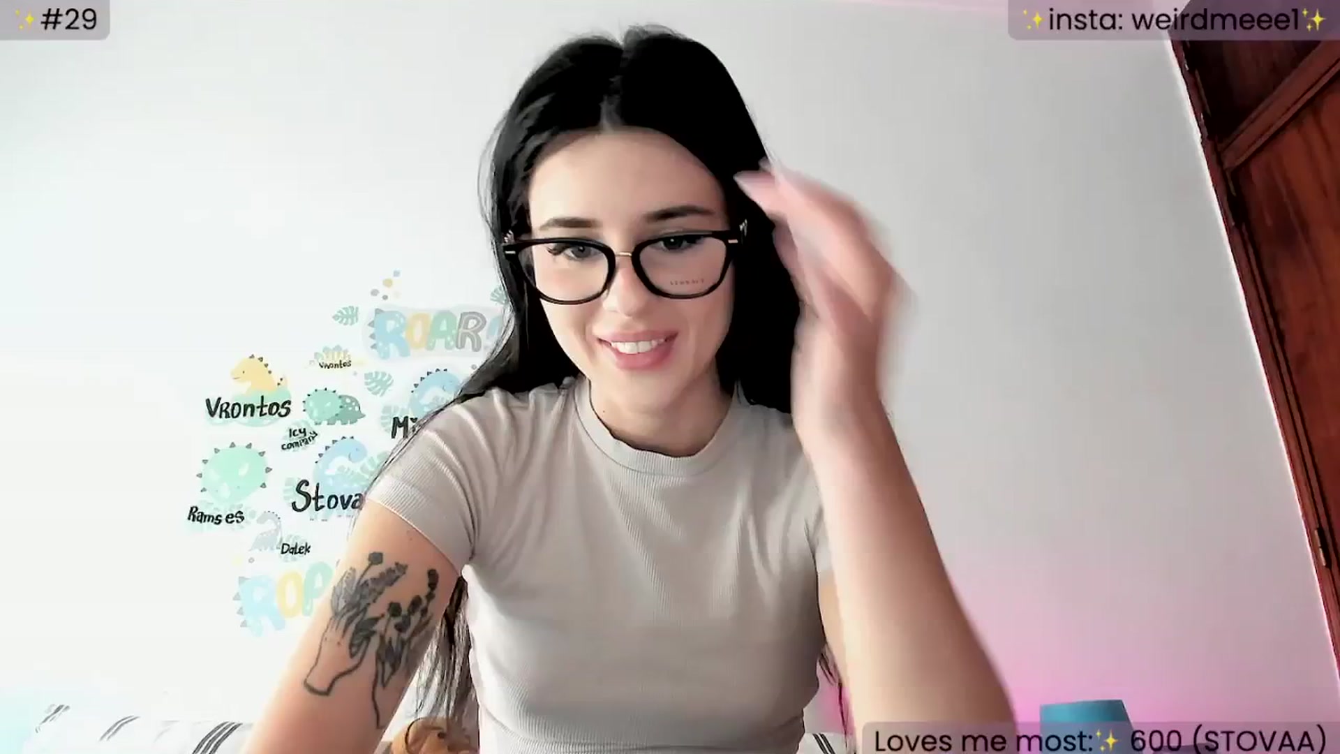 Gallery image thumbnail from WeirdMe's myfreecams stream on, 03/09/2025, 09:40 image 14 of 20