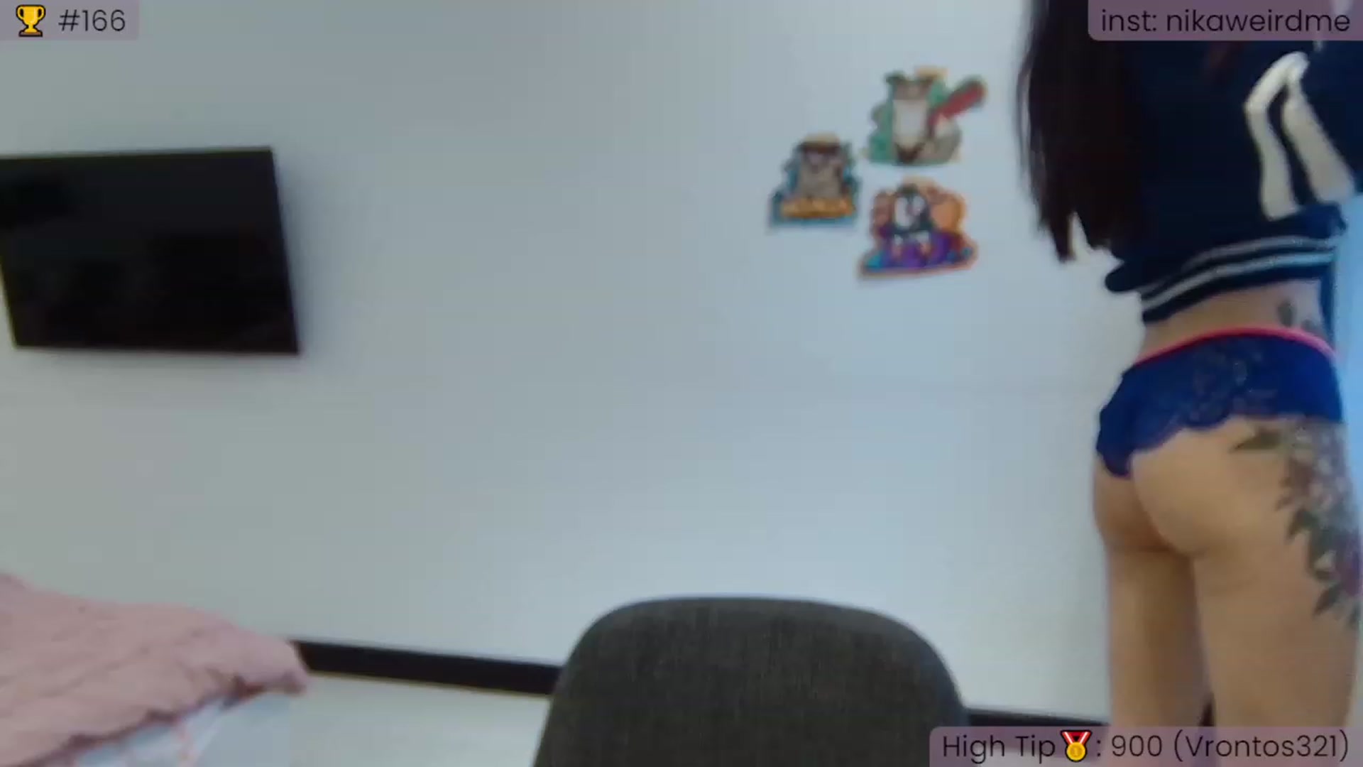Gallery image thumbnail from WeirdMe_'s myfreecams stream on, 11/17/2022, 13:12 image 12 of 20