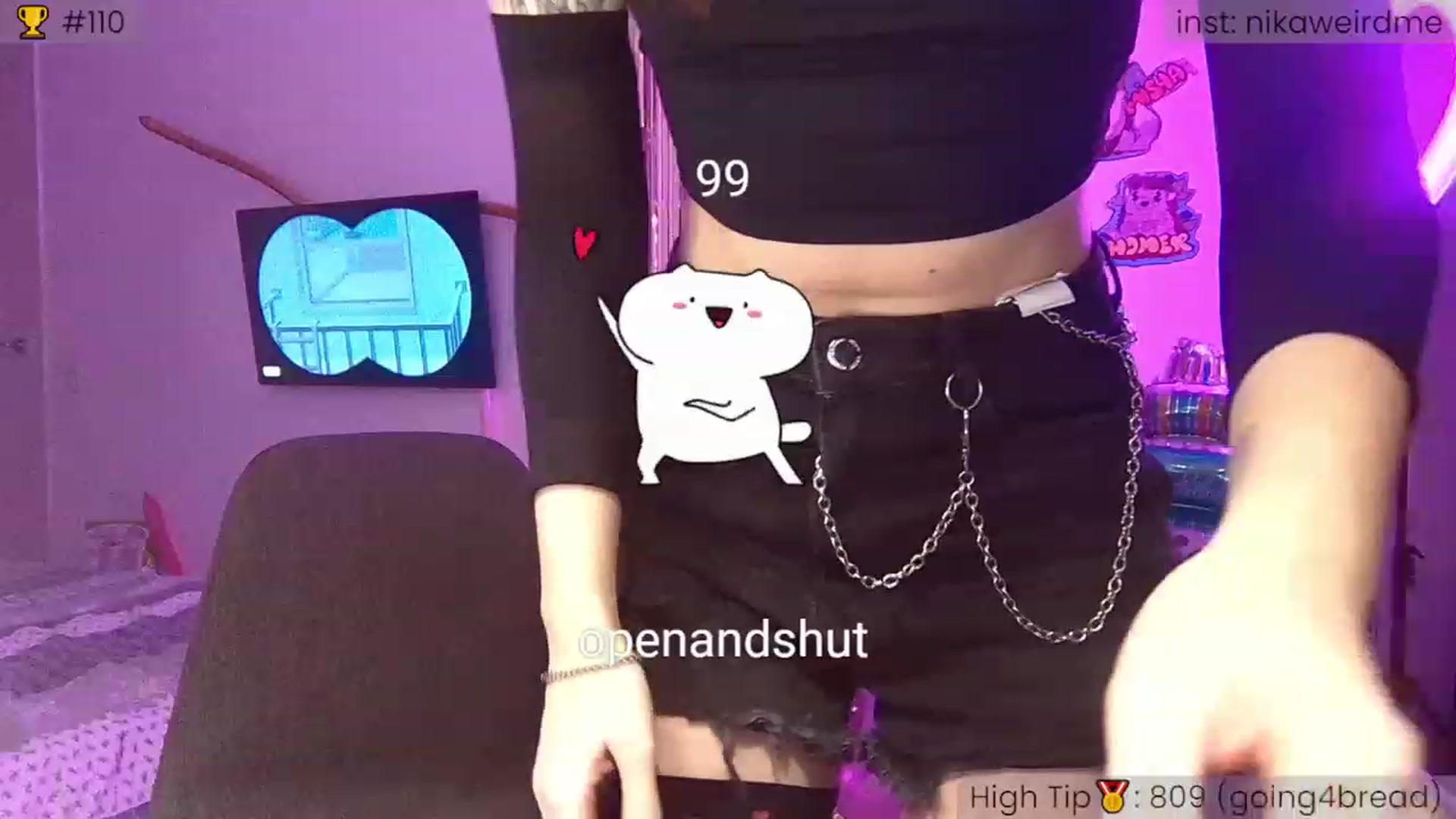 Gallery image thumbnail from WeirdMe_'s myfreecams stream on, 11/26/2022, 17:08 image 16 of 20