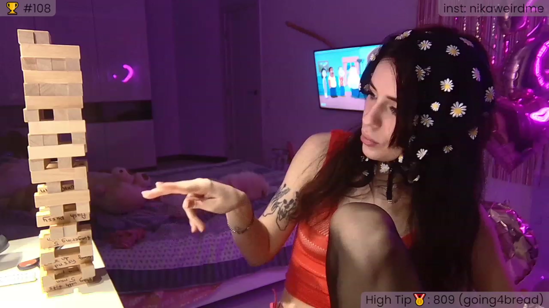 Gallery image thumbnail from WeirdMe_'s myfreecams stream on, 11/26/2022, 18:59 image 4 of 20
