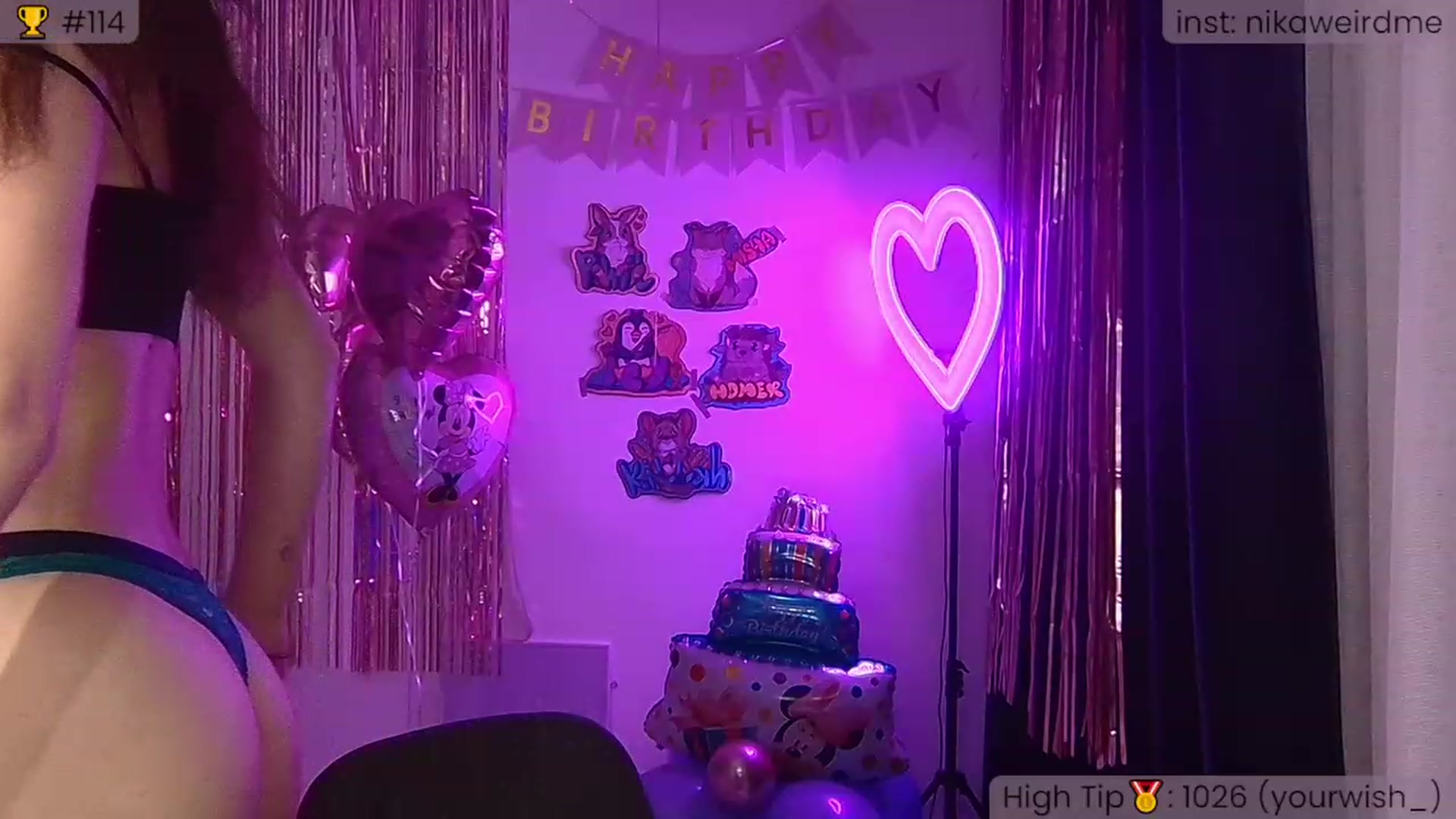Gallery image thumbnail from WeirdMe_'s myfreecams stream on, 11/27/2022, 20:14 image 14 of 20