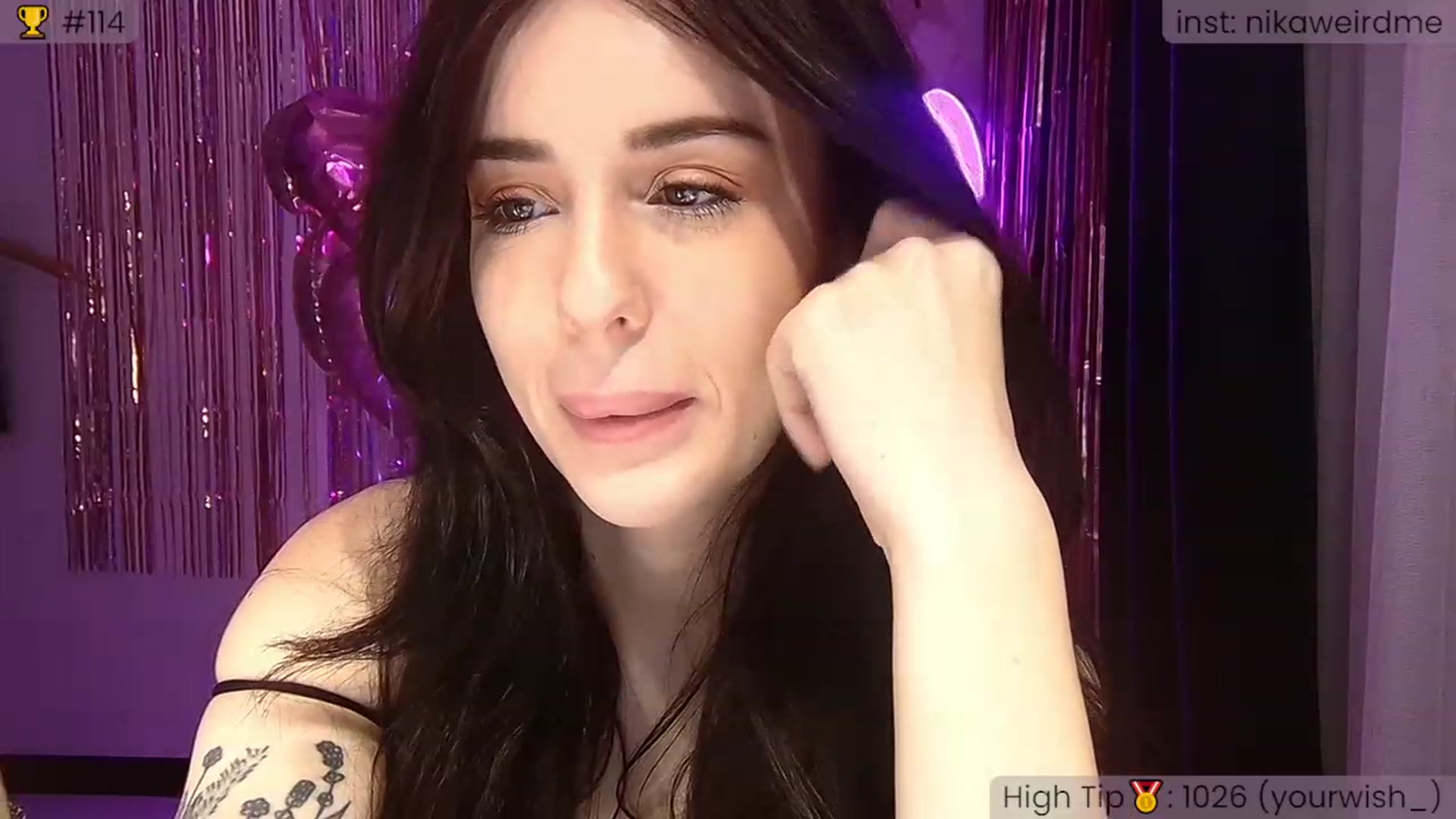 Gallery image thumbnail from WeirdMe_'s myfreecams stream on, 11/27/2022, 20:14 image 15 of 20