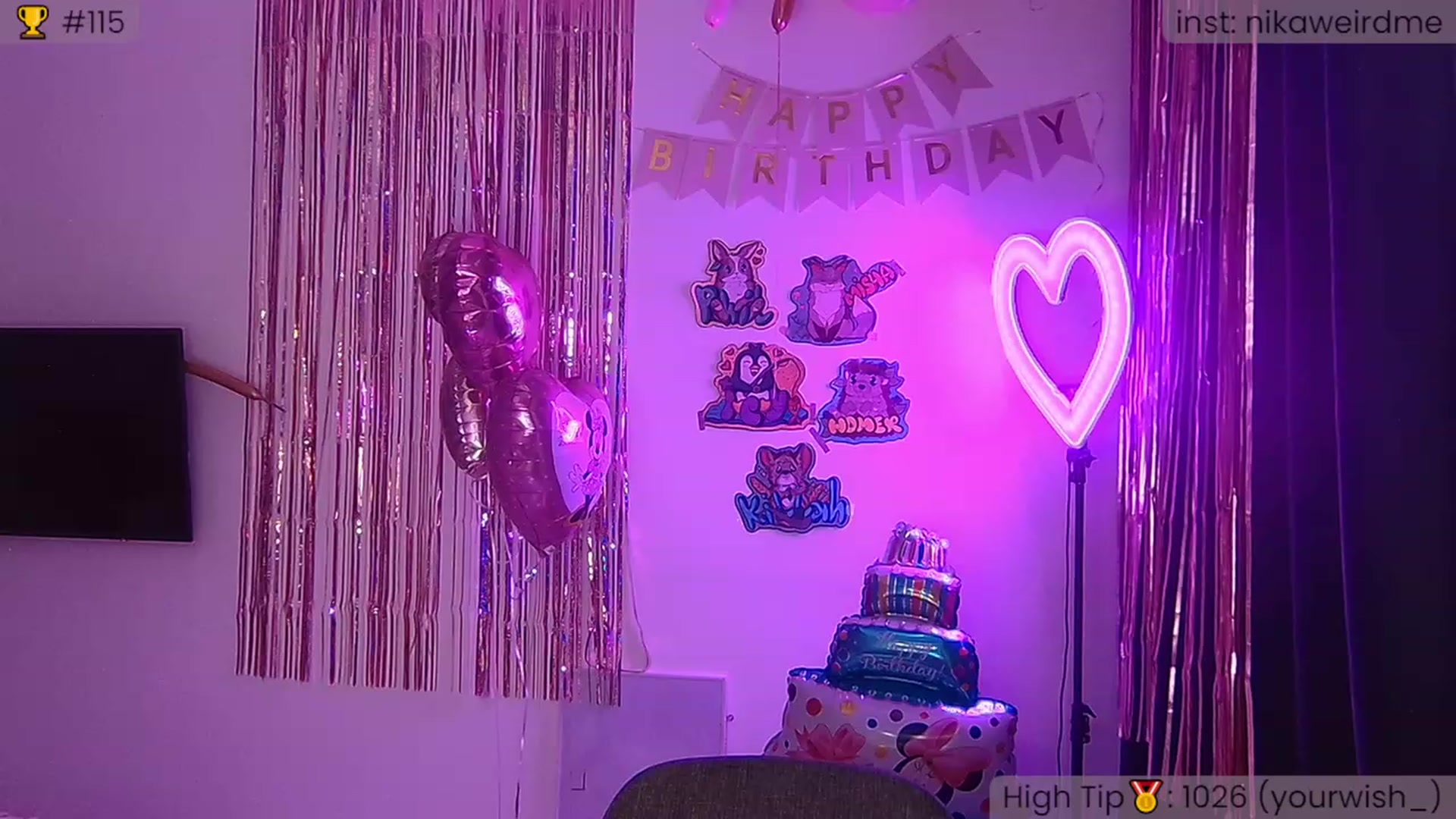 Gallery image thumbnail from WeirdMe_'s myfreecams stream on, 11/27/2022, 20:14 image 7 of 20