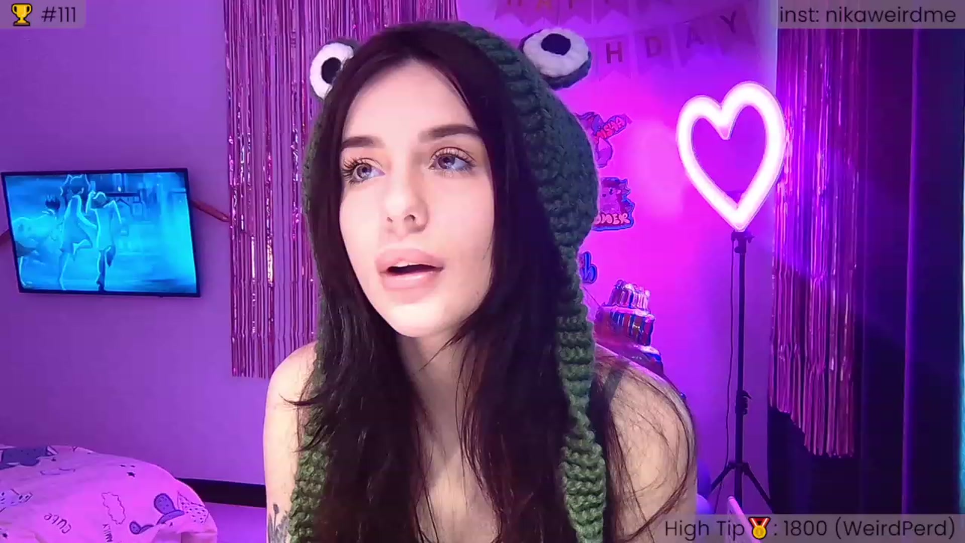 Gallery image thumbnail from WeirdMe_'s myfreecams stream on, 11/28/2022, 12:28 image 7 of 20
