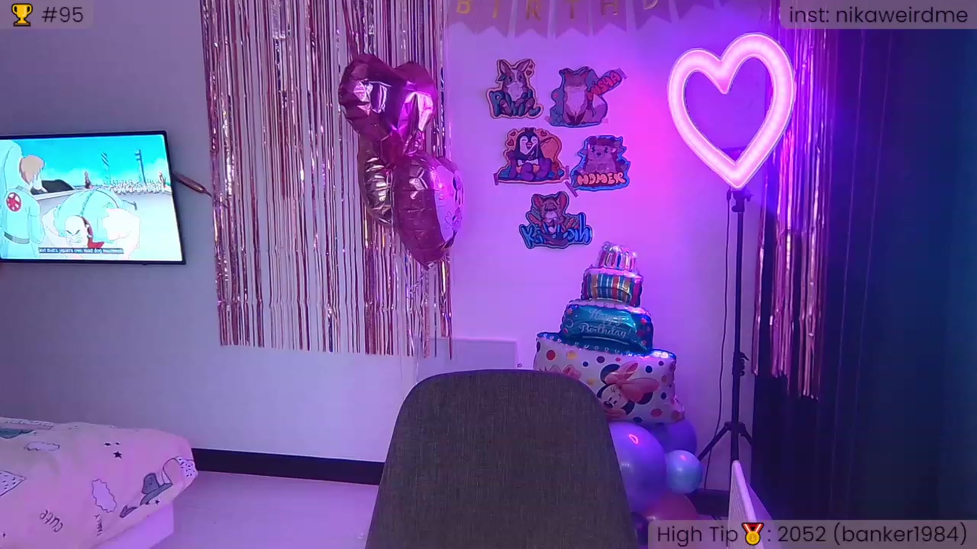 Gallery image thumbnail from WeirdMe_'s myfreecams stream on, 11/29/2022, 08:07 image 4 of 20