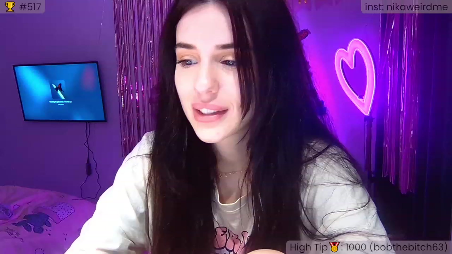 Gallery image thumbnail from WeirdMe_'s myfreecams stream on, 12/04/2022, 15:53 image 12 of 20
