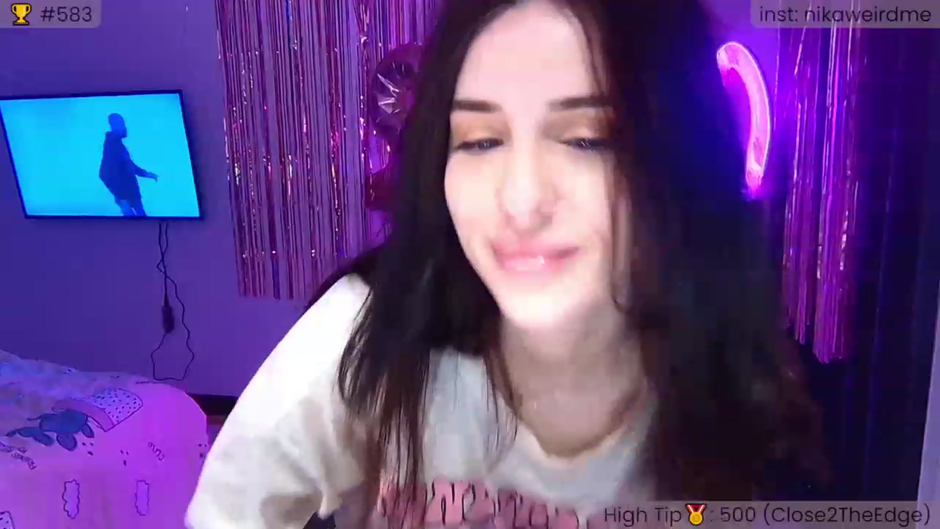 Gallery image thumbnail from WeirdMe_'s myfreecams stream on, 12/04/2022, 15:53 image 6 of 20