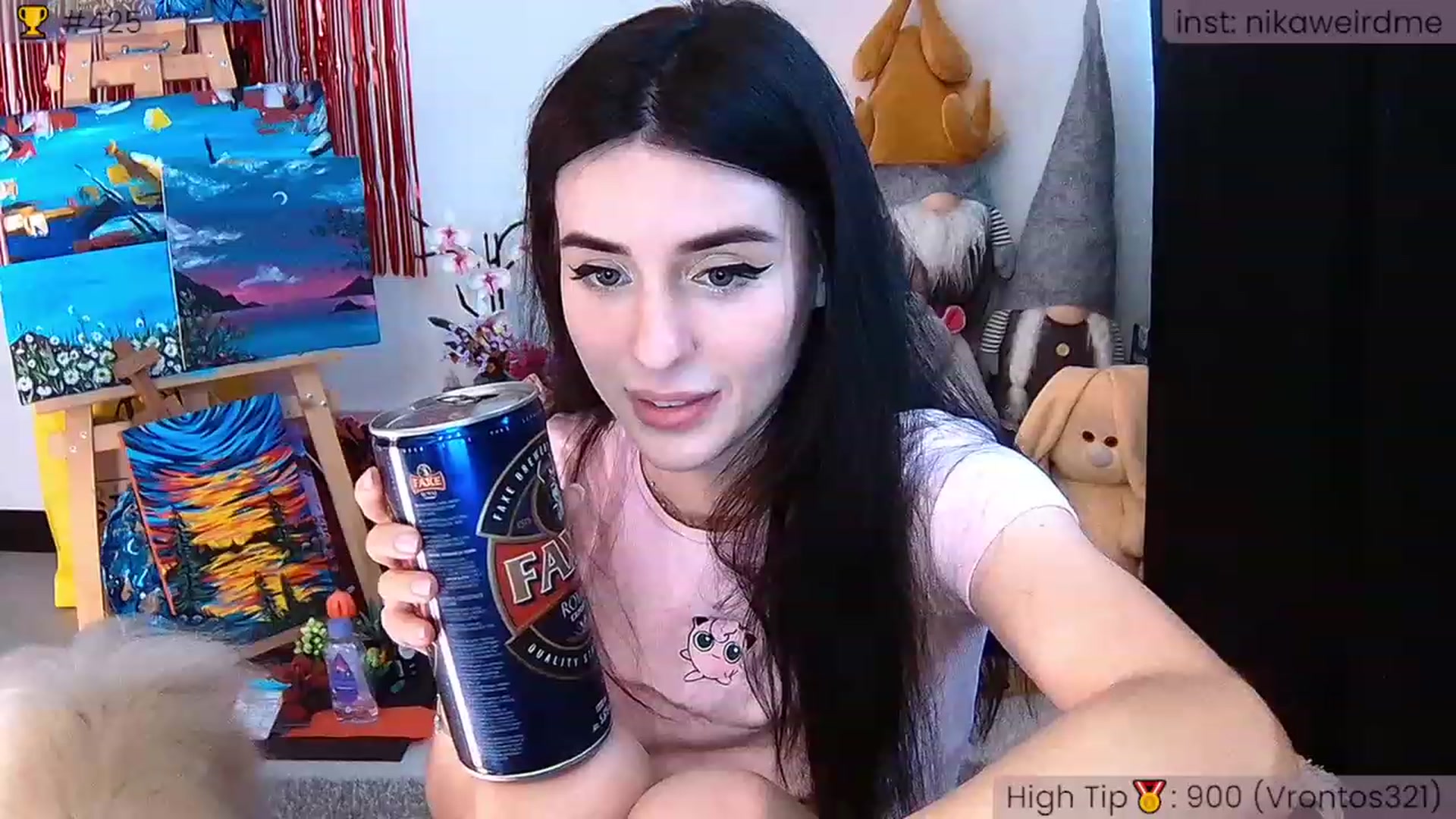 Gallery image thumbnail from WeirdMe_'s myfreecams stream on, 05/25/2023, 10:25 image 16 of 20