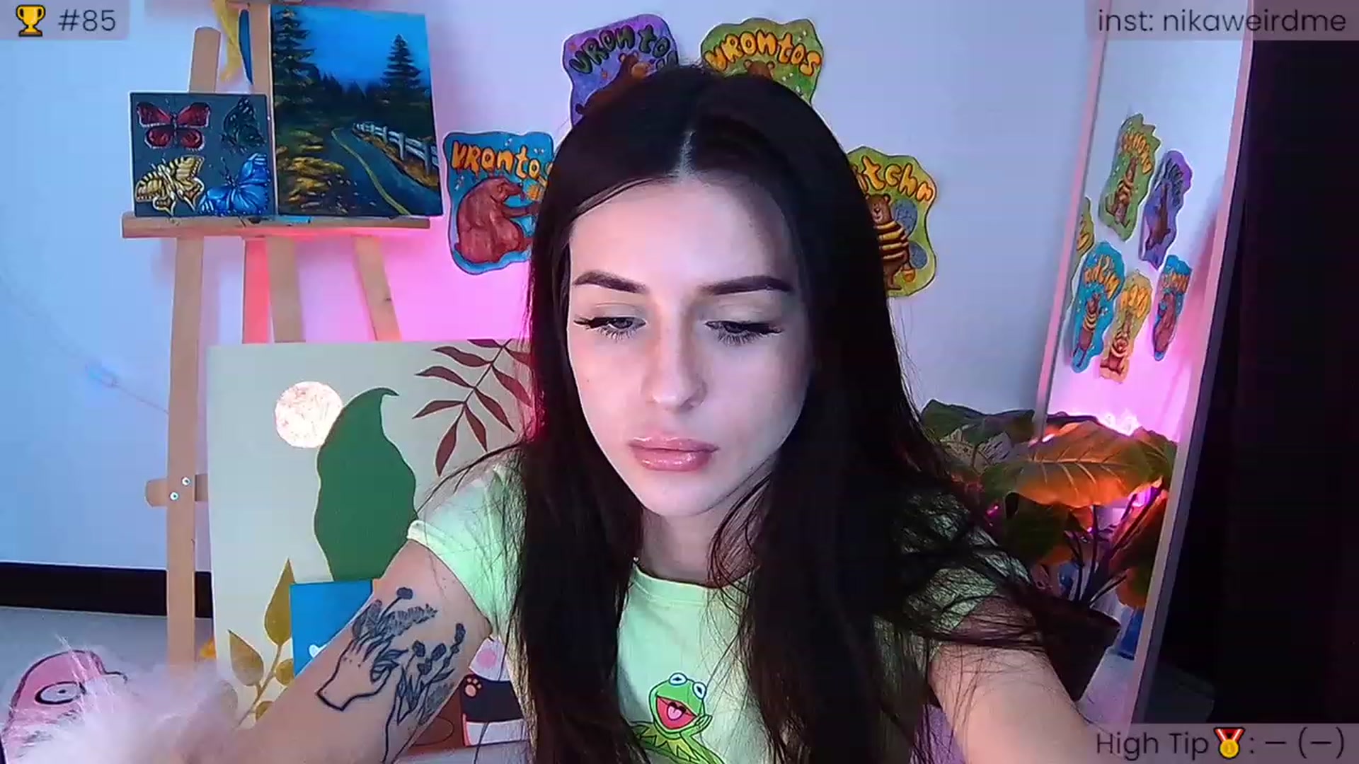 Gallery image thumbnail from WeirdNikusik's myfreecams stream on, 09/23/2023, 12:43 image 3 of 20