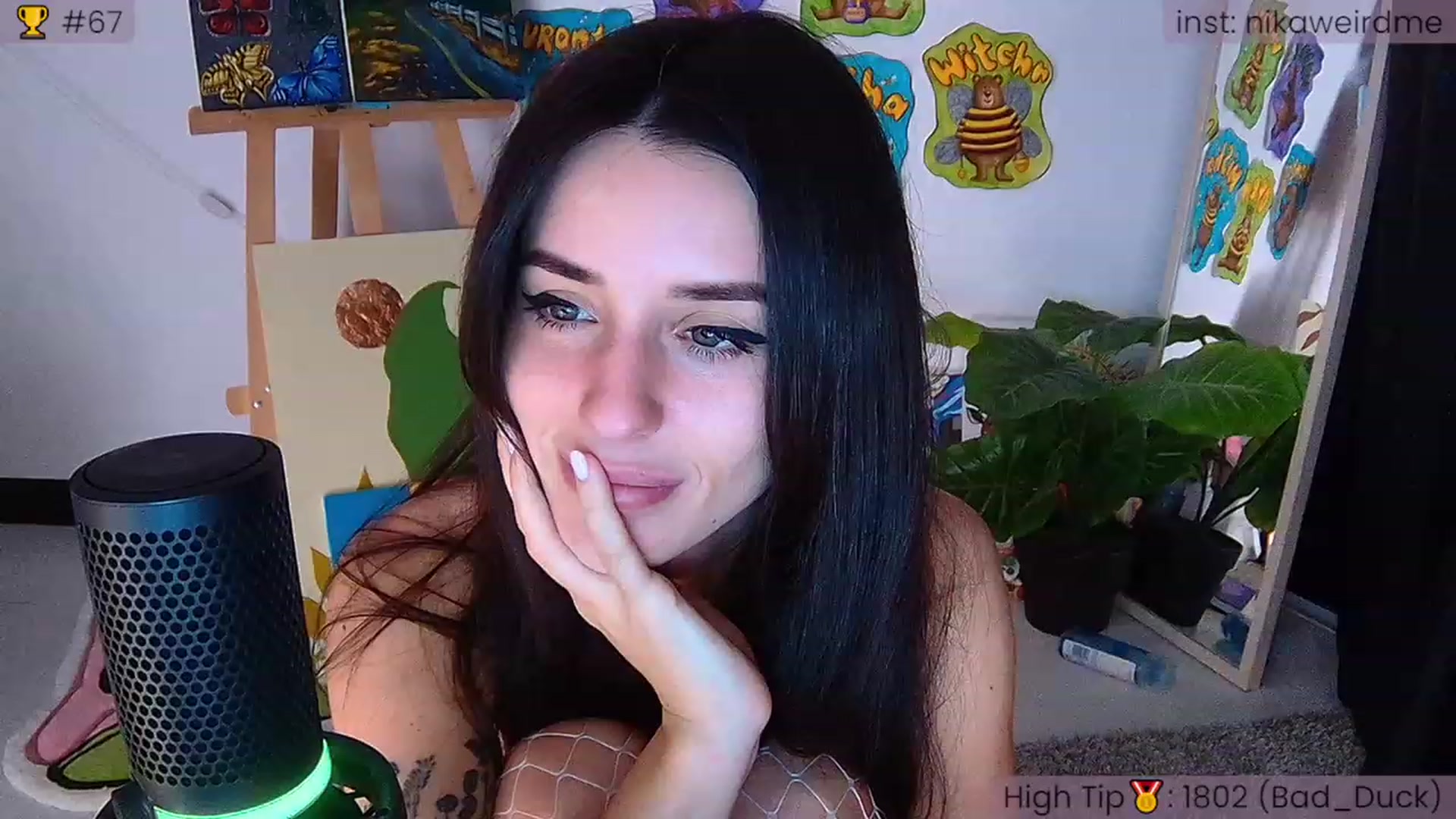 Gallery image thumbnail from WeirdNikusik's myfreecams stream on, 09/24/2023, 18:33 image 16 of 20