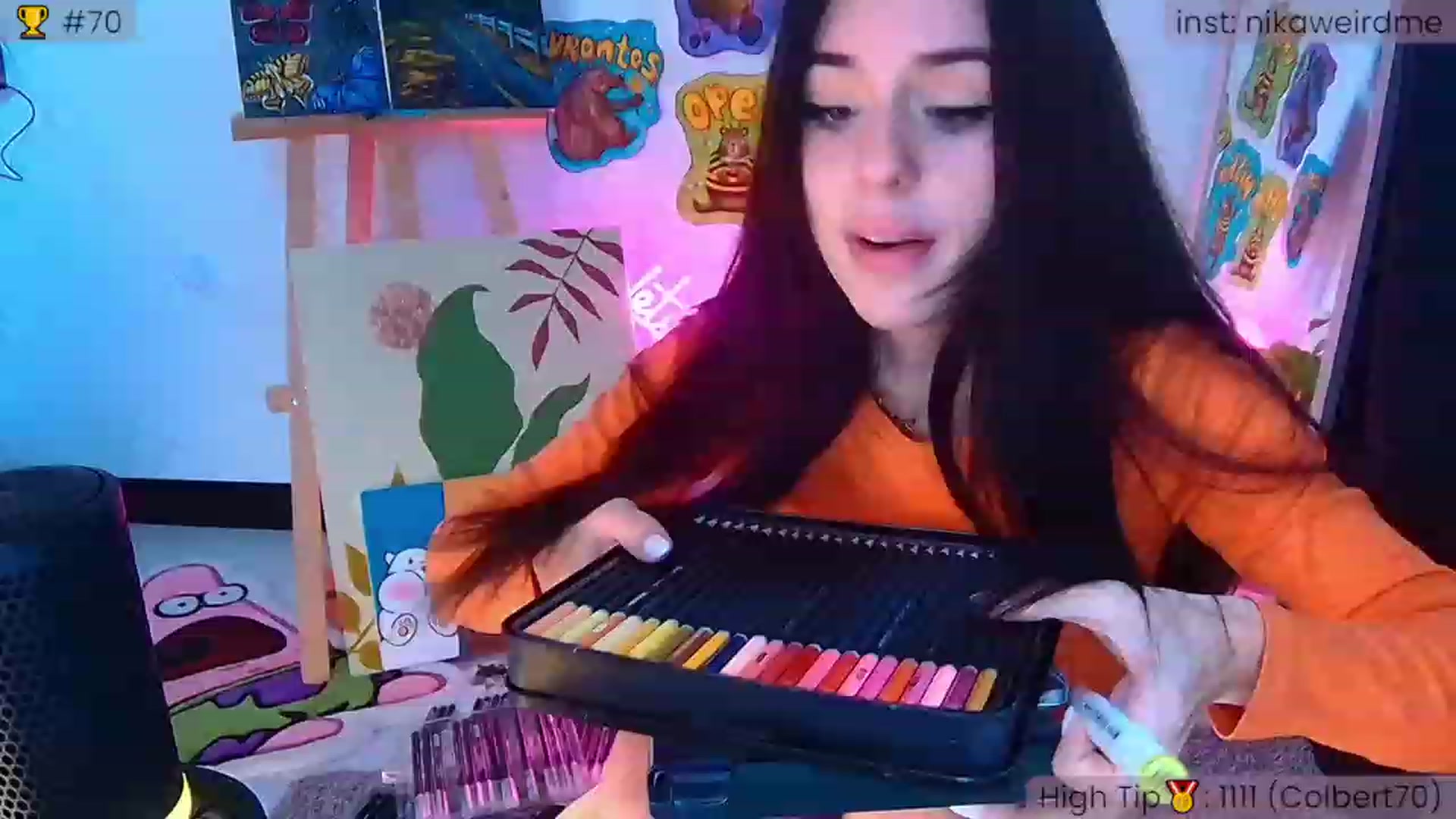 Gallery image thumbnail from WeirdNikusik's myfreecams stream on, 09/25/2023, 10:39 image 12 of 20