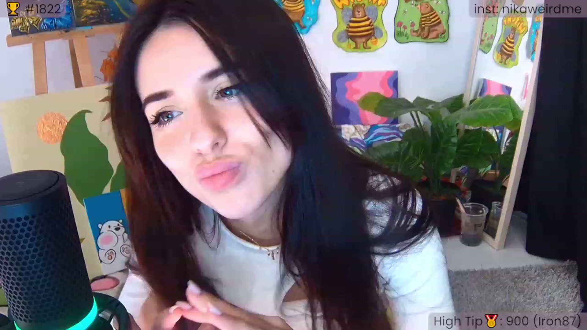 Gallery image thumbnail from WeirdNikusik's myfreecams stream on, 10/06/2023, 16:51 image 11 of 20