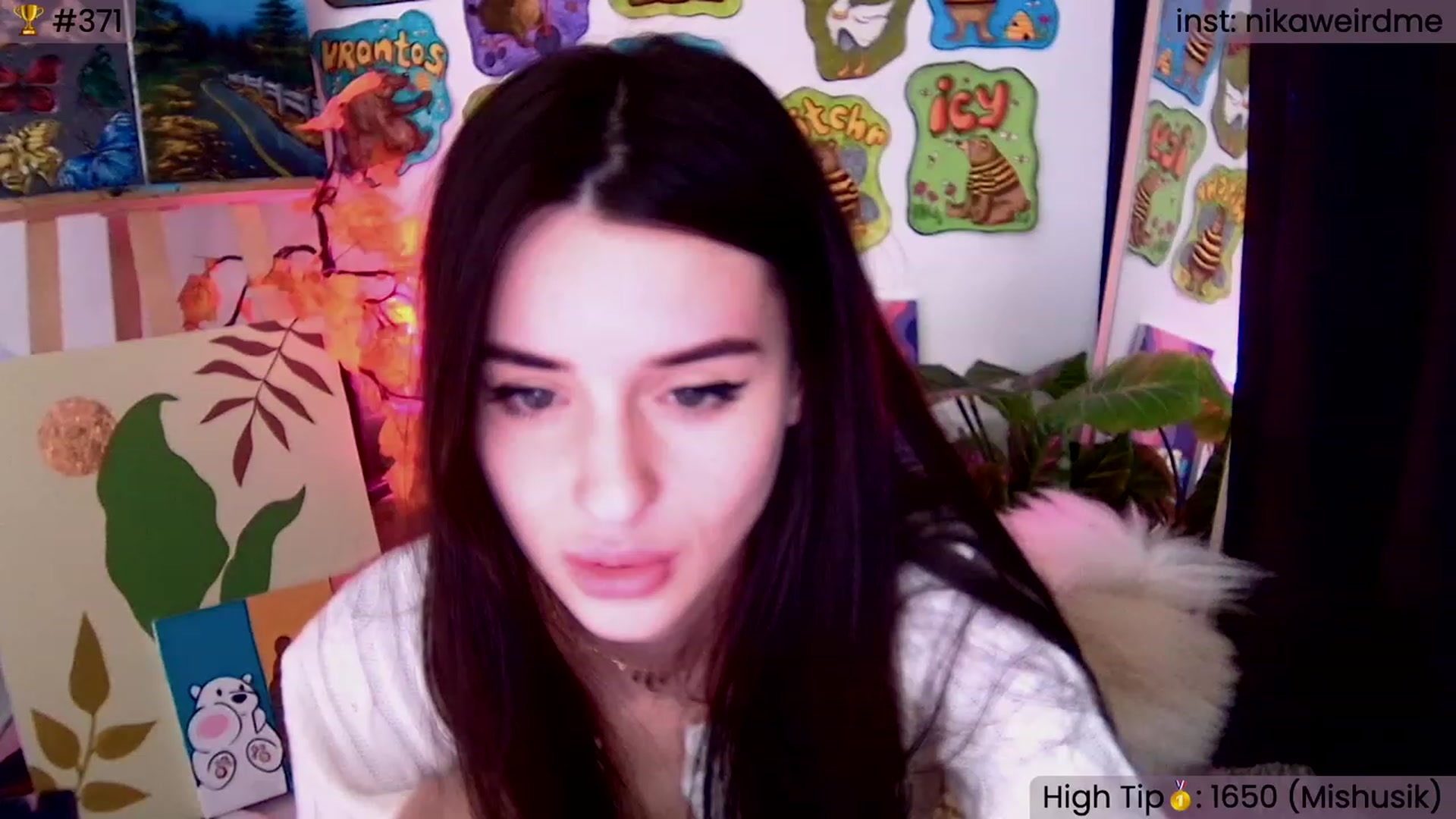 Gallery image thumbnail from WeirdNikusik's myfreecams stream on, 10/12/2023, 17:10 image 4 of 20