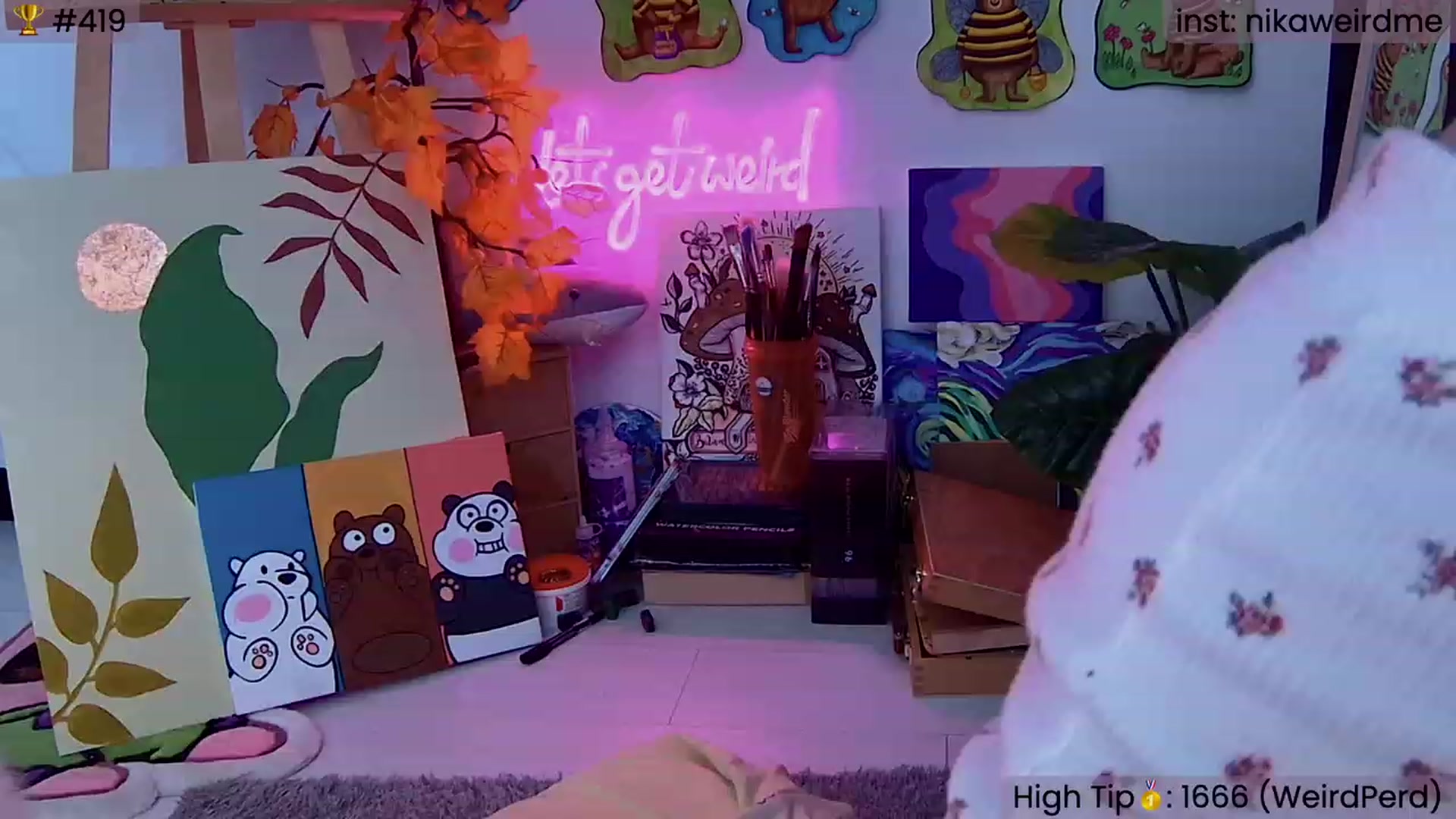 Gallery image thumbnail from WeirdNikusik's myfreecams stream on, 10/14/2023, 09:15 image 6 of 20