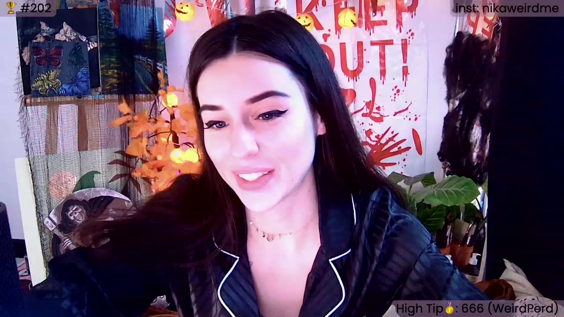 Gallery image thumbnail from WeirdNikusik's myfreecams stream on, 10/23/2023, 12:00 image 3 of 20