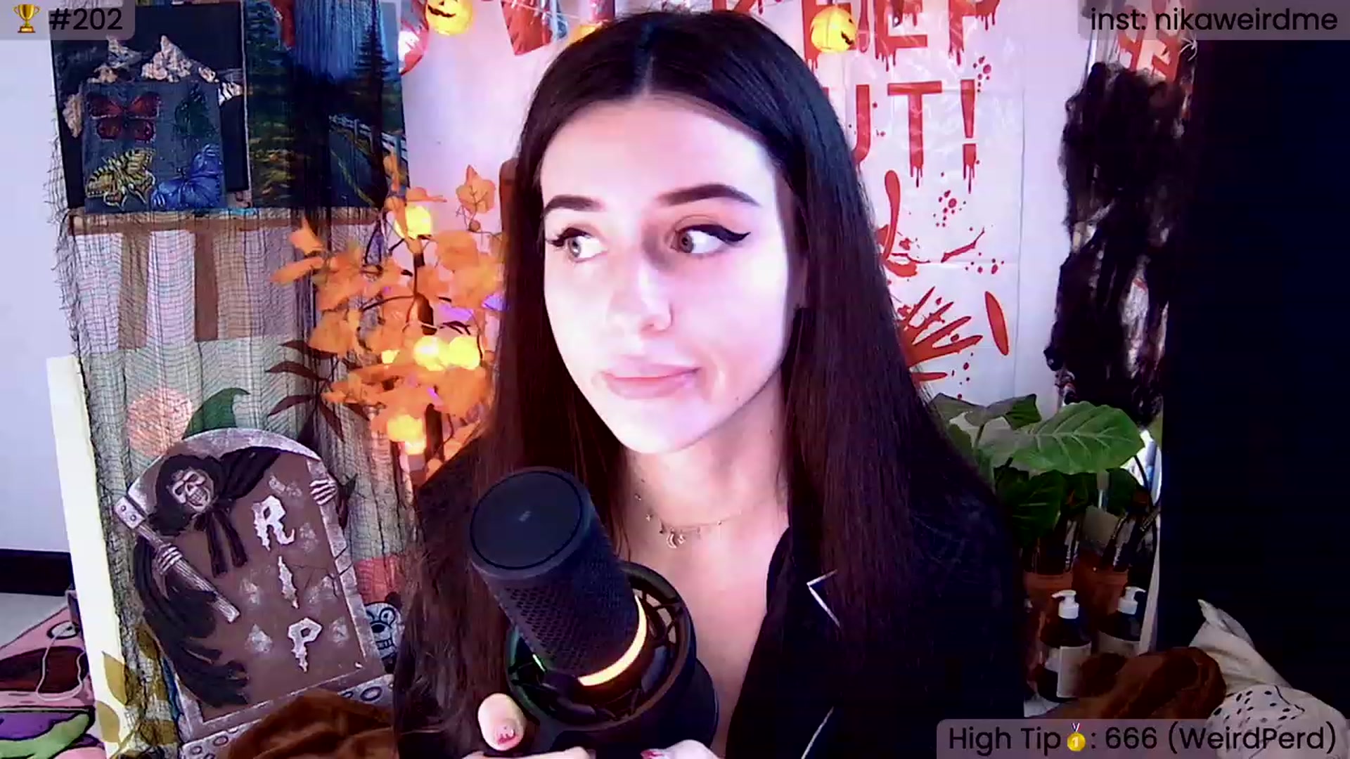 Gallery image thumbnail from WeirdNikusik's myfreecams stream on, 10/23/2023, 12:00 image 4 of 20
