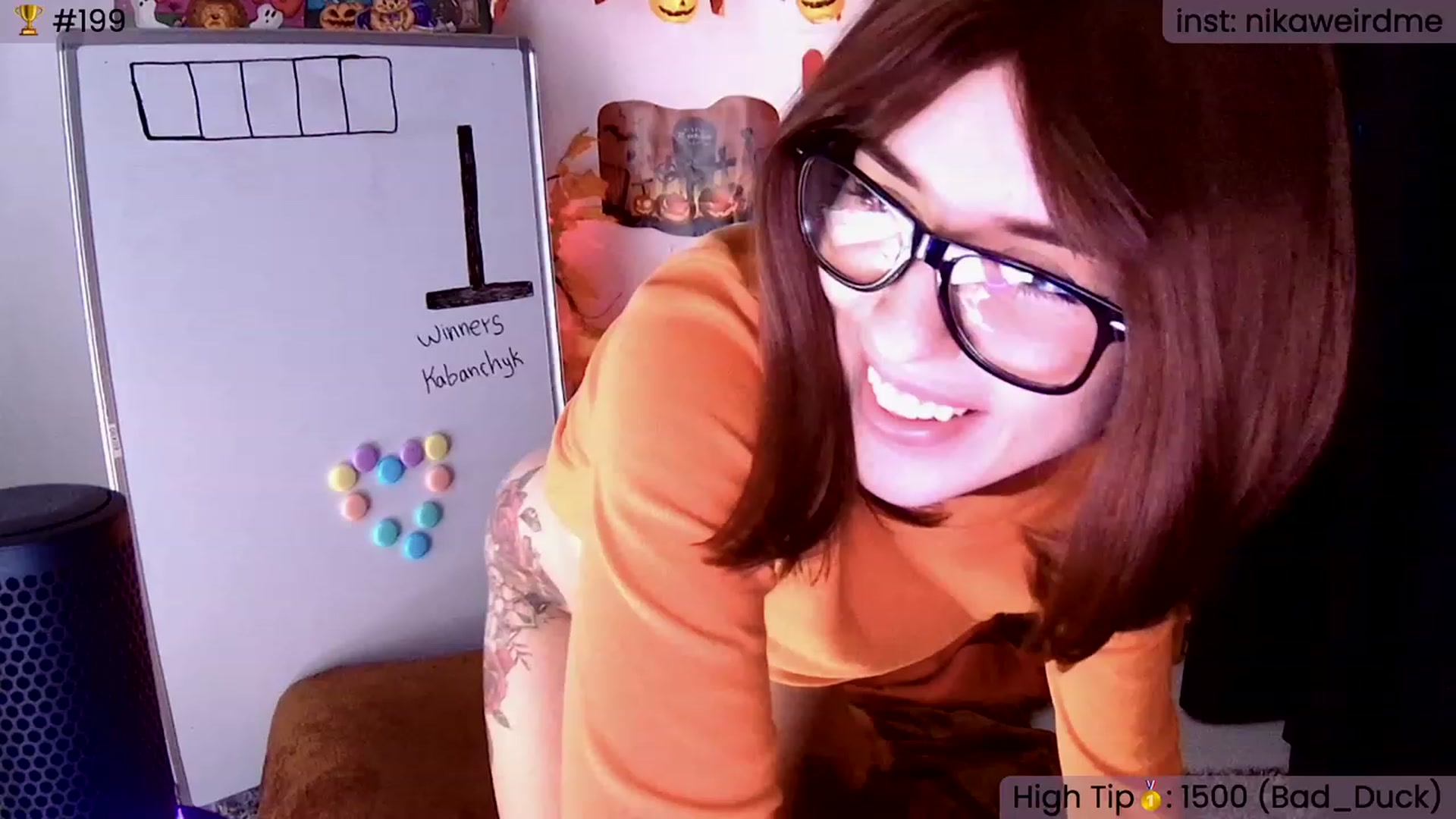 Gallery image thumbnail from WeirdNikusik's myfreecams stream on, 10/29/2023, 16:11 image 18 of 20