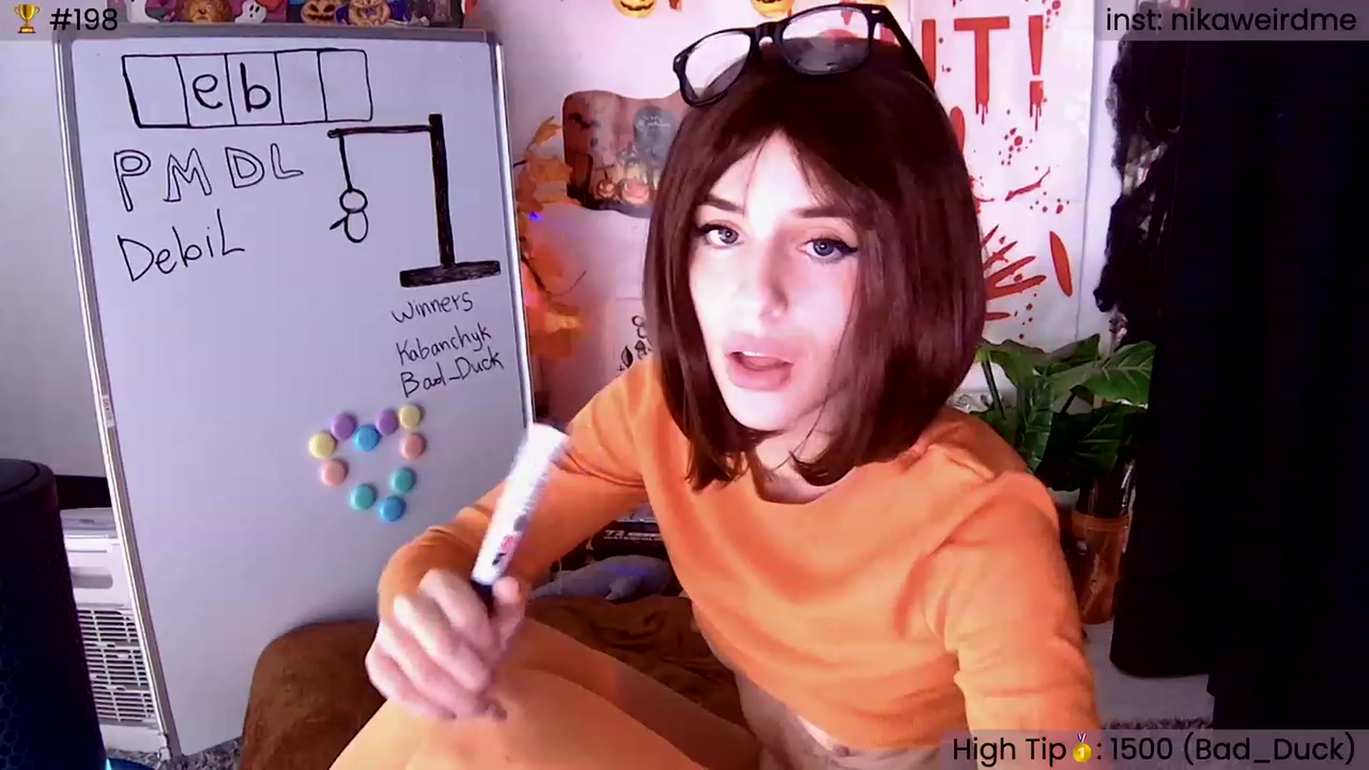 Gallery image thumbnail from WeirdNikusik's myfreecams stream on, 10/29/2023, 16:33 image 3 of 20