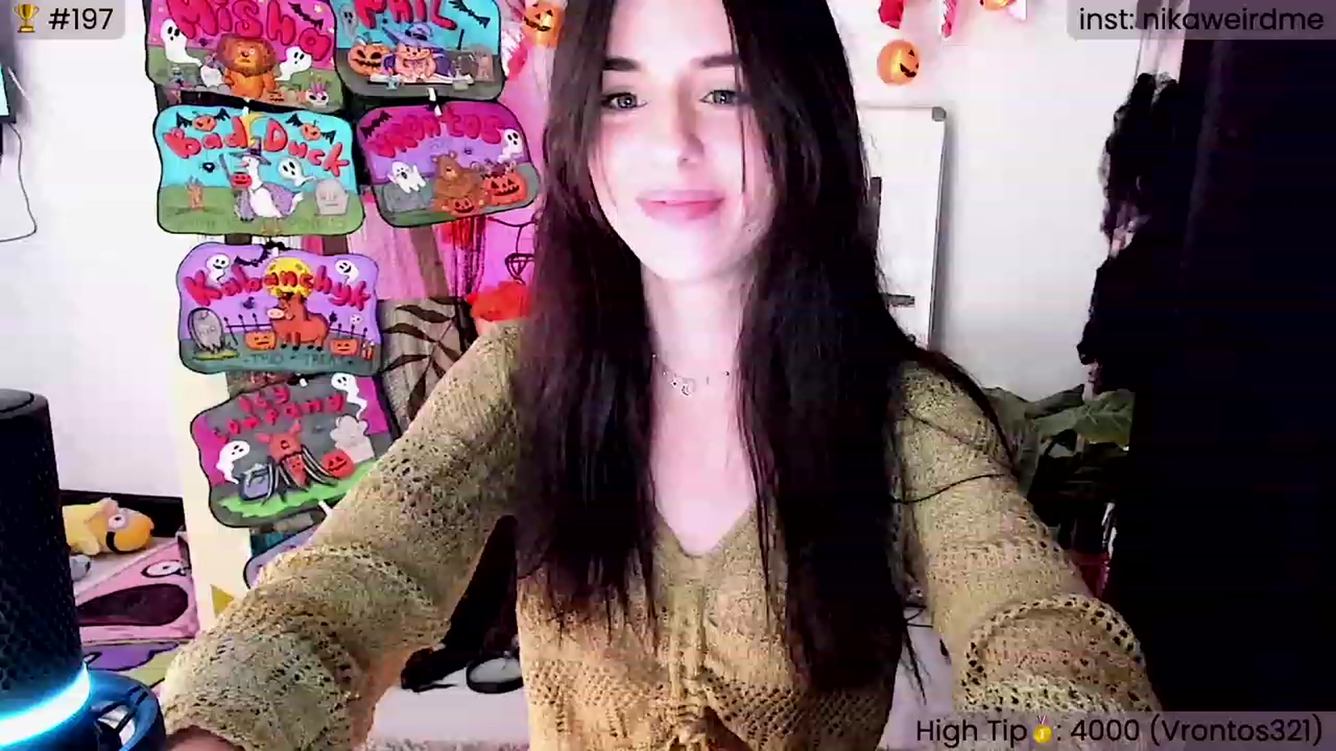 Gallery image thumbnail from WeirdNikusik's myfreecams stream on, 11/03/2023, 16:01 image 10 of 20