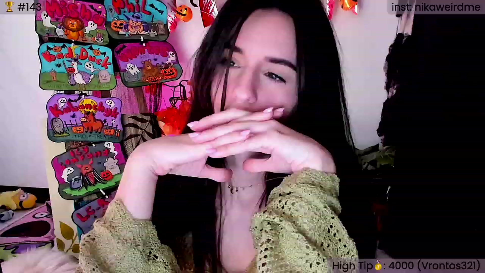 Gallery image thumbnail from WeirdNikusik's myfreecams stream on, 11/03/2023, 17:10 image 7 of 20
