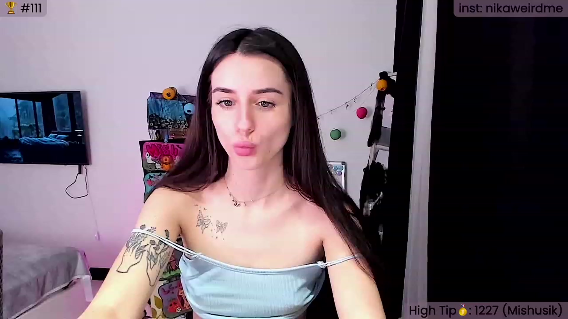 Gallery image thumbnail from WeirdNikusik's myfreecams stream on, 11/09/2023, 17:58 image 19 of 20
