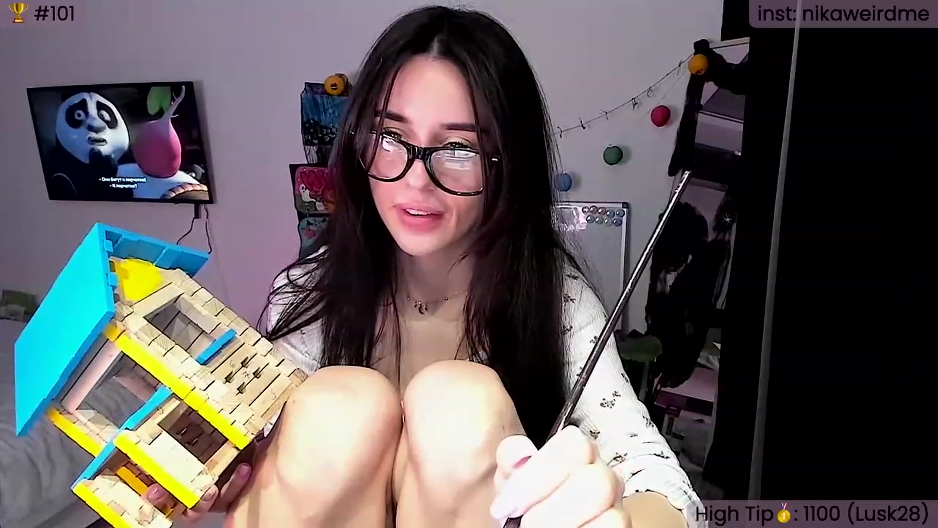 Gallery image thumbnail from WeirdNikusik's myfreecams stream on, 11/12/2023, 16:41 image 8 of 20
