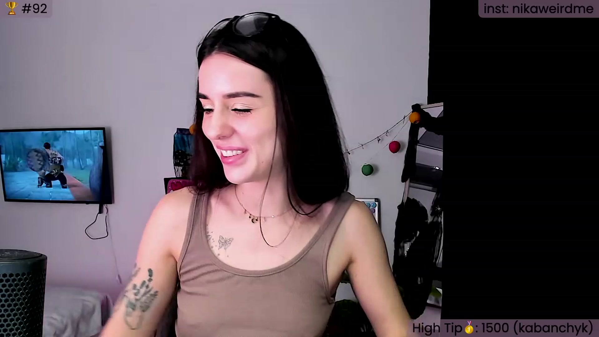 Gallery image thumbnail from WeirdNikusik's myfreecams stream on, 11/13/2023, 11:01 image 13 of 20