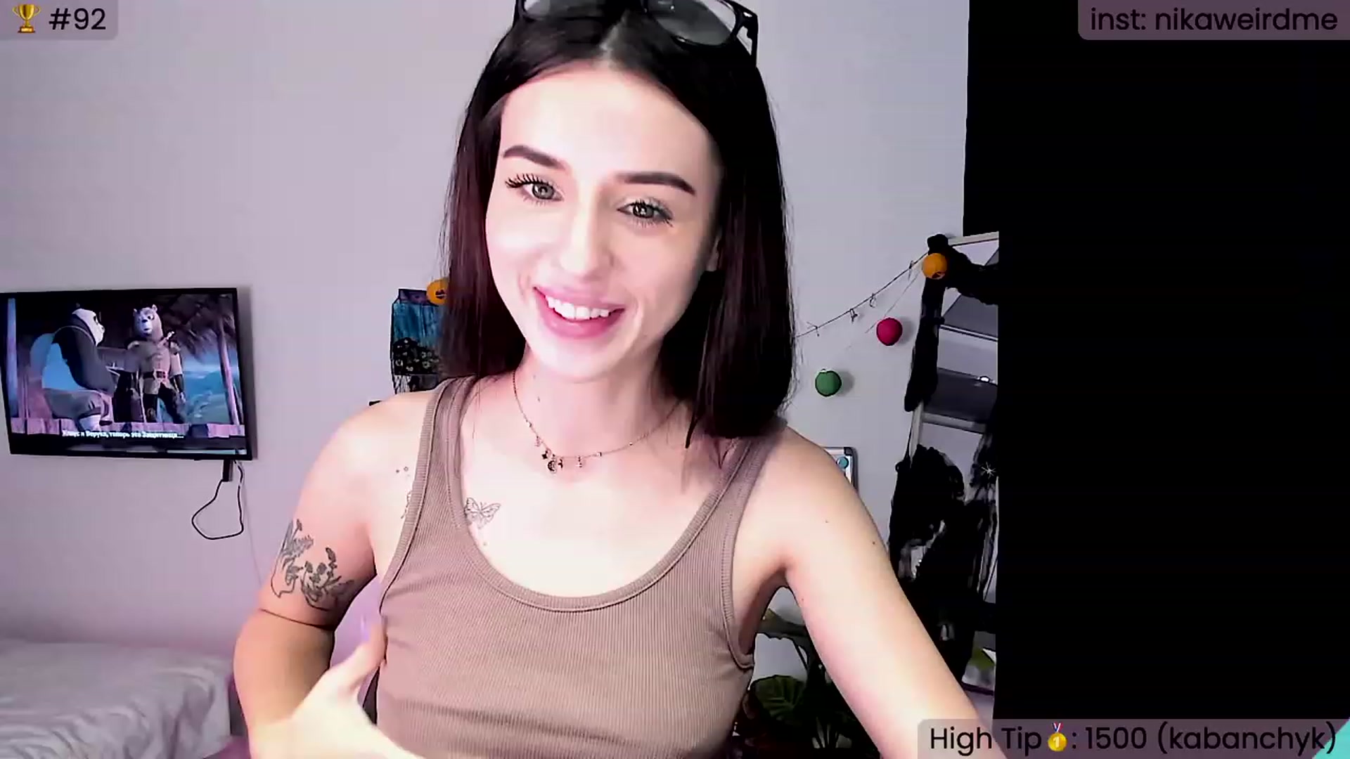 Gallery image thumbnail from WeirdNikusik's myfreecams stream on, 11/13/2023, 11:01 image 2 of 20