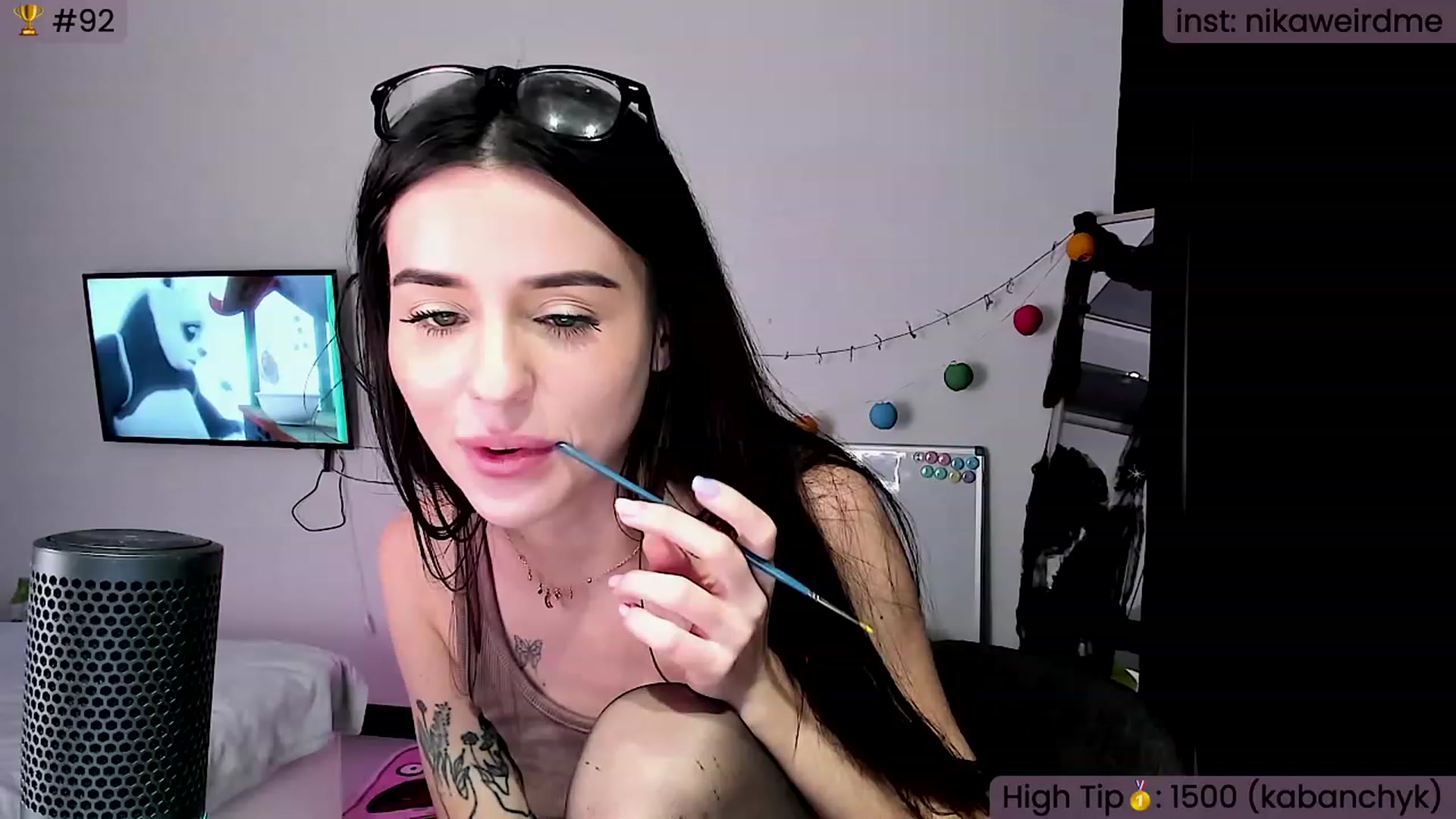 Gallery image thumbnail from WeirdNikusik's myfreecams stream on, 11/13/2023, 12:50 image 8 of 20