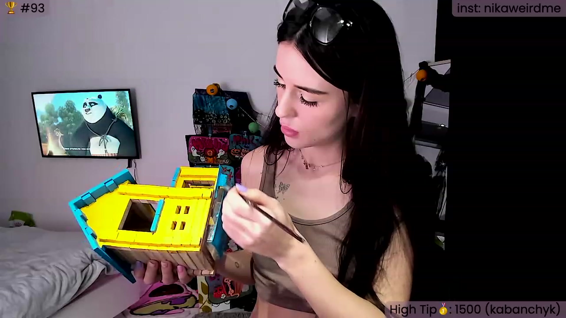 Gallery image thumbnail from WeirdNikusik's myfreecams stream on, 11/13/2023, 13:32 image 5 of 20