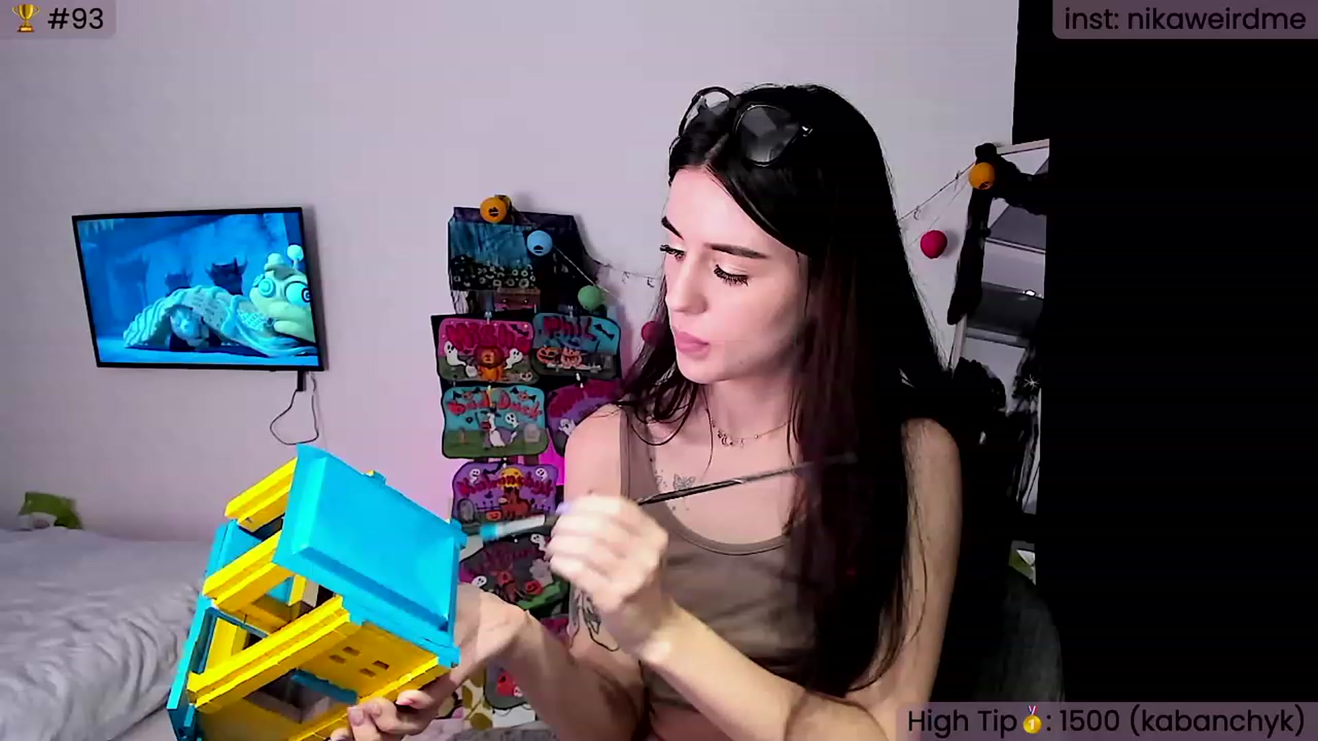 Gallery image thumbnail from WeirdNikusik's myfreecams stream on, 11/13/2023, 13:32 image 16 of 20