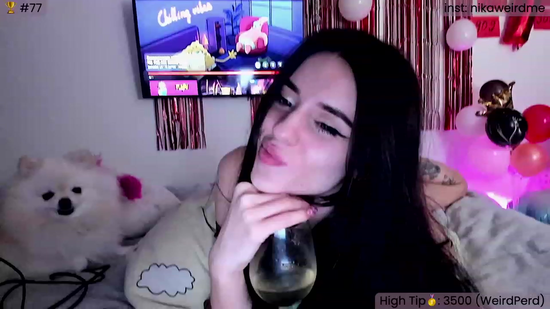 Gallery image thumbnail from WeirdNikusik's myfreecams stream on, 11/25/2023, 15:37 image 10 of 20