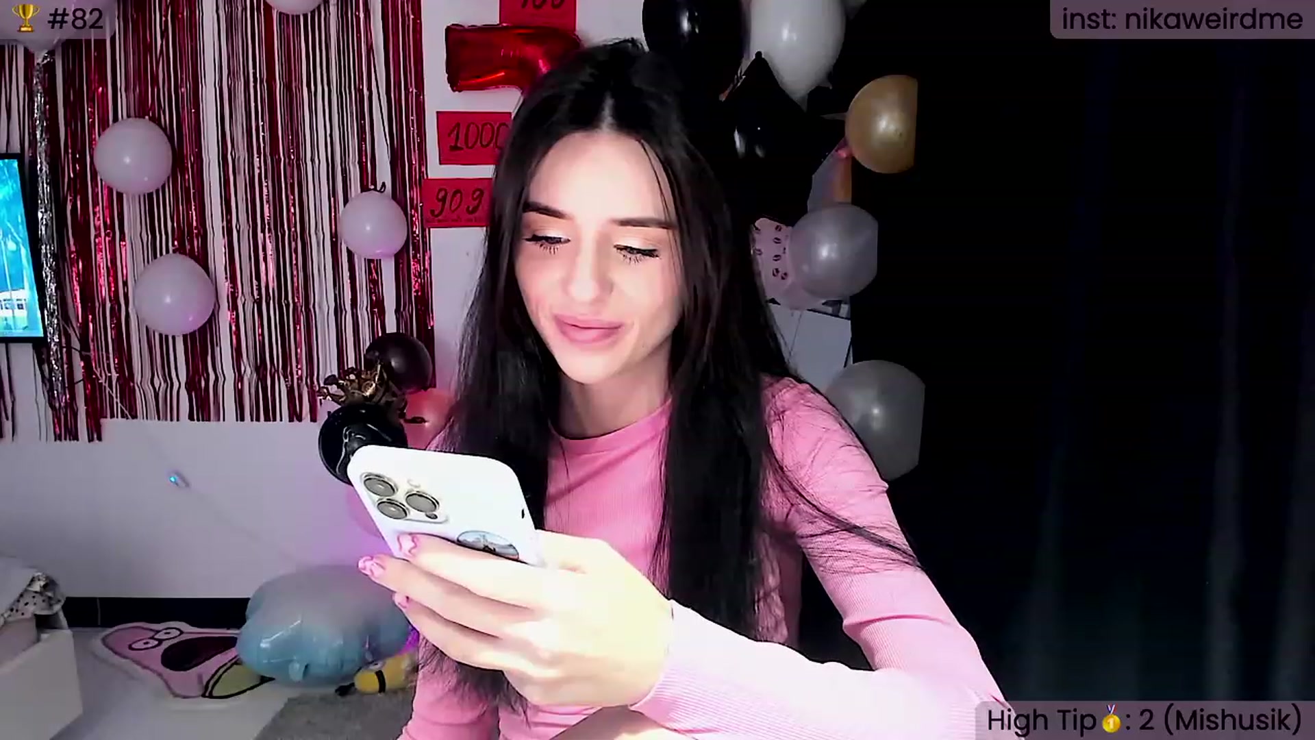 Gallery image thumbnail from WeirdNikusik's myfreecams stream on, 11/26/2023, 09:42 image 6 of 20